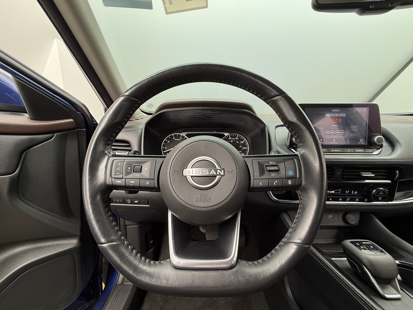 Thumbnail: 2023 Nissan Rogue - 4