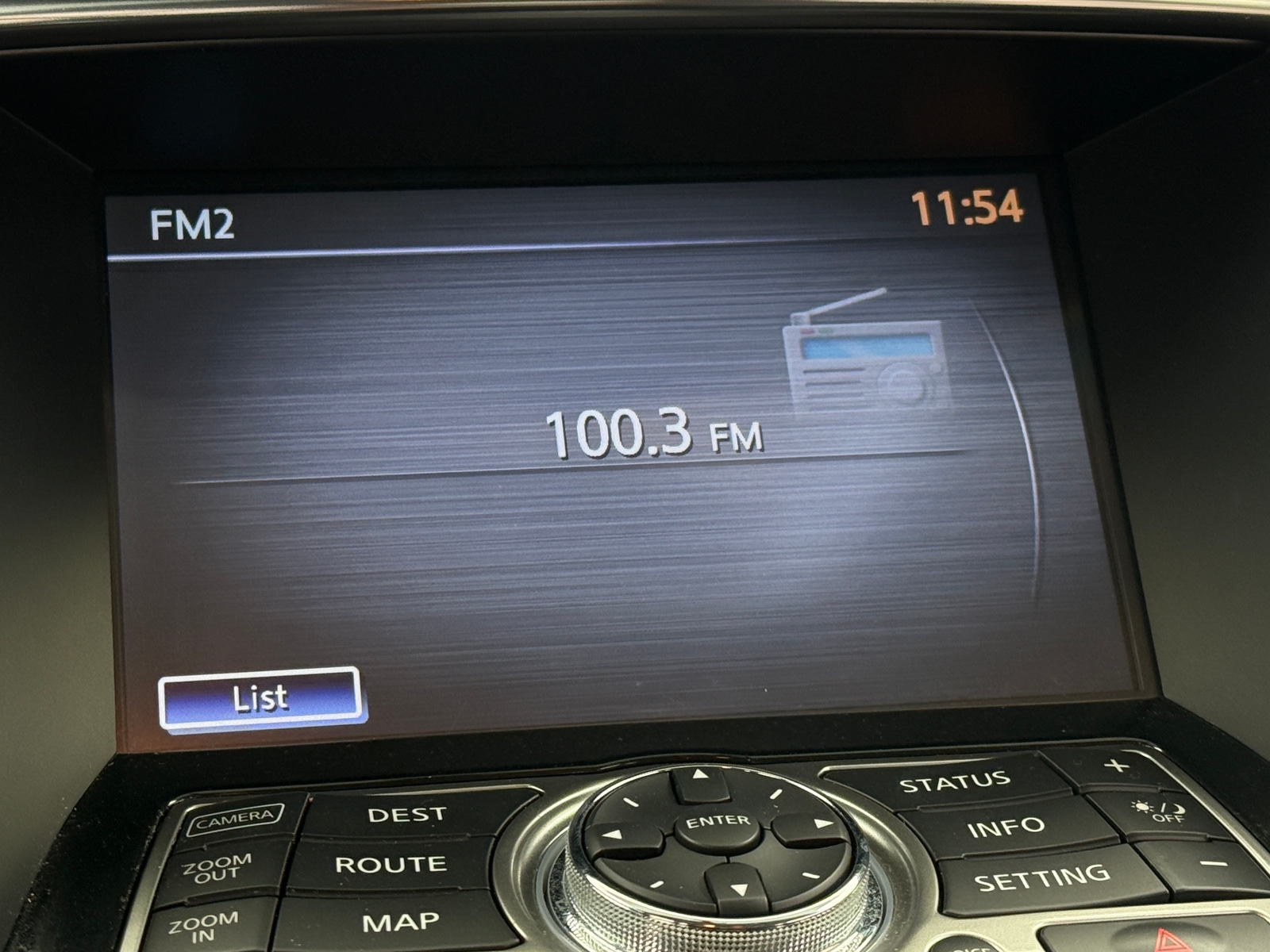 Thumbnail: 2017 INFINITI QX70 - 3