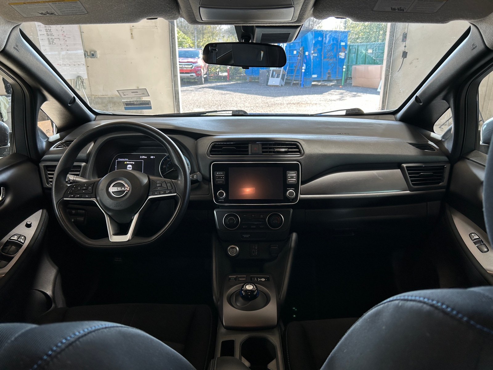 Thumbnail: 2023 Nissan Leaf - 3