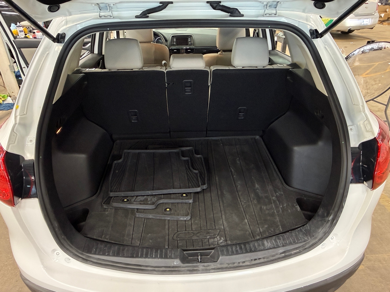 Thumbnail: 2015 Mazda CX-5 - 6