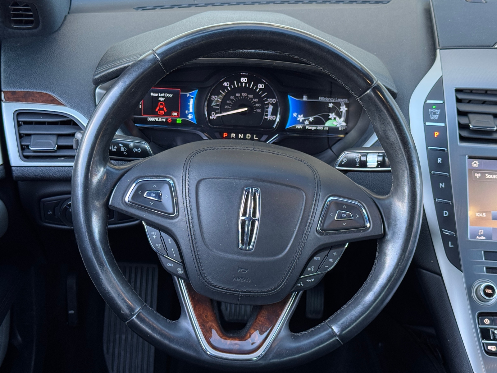 Thumbnail: 2019 Lincoln MKZ - 4