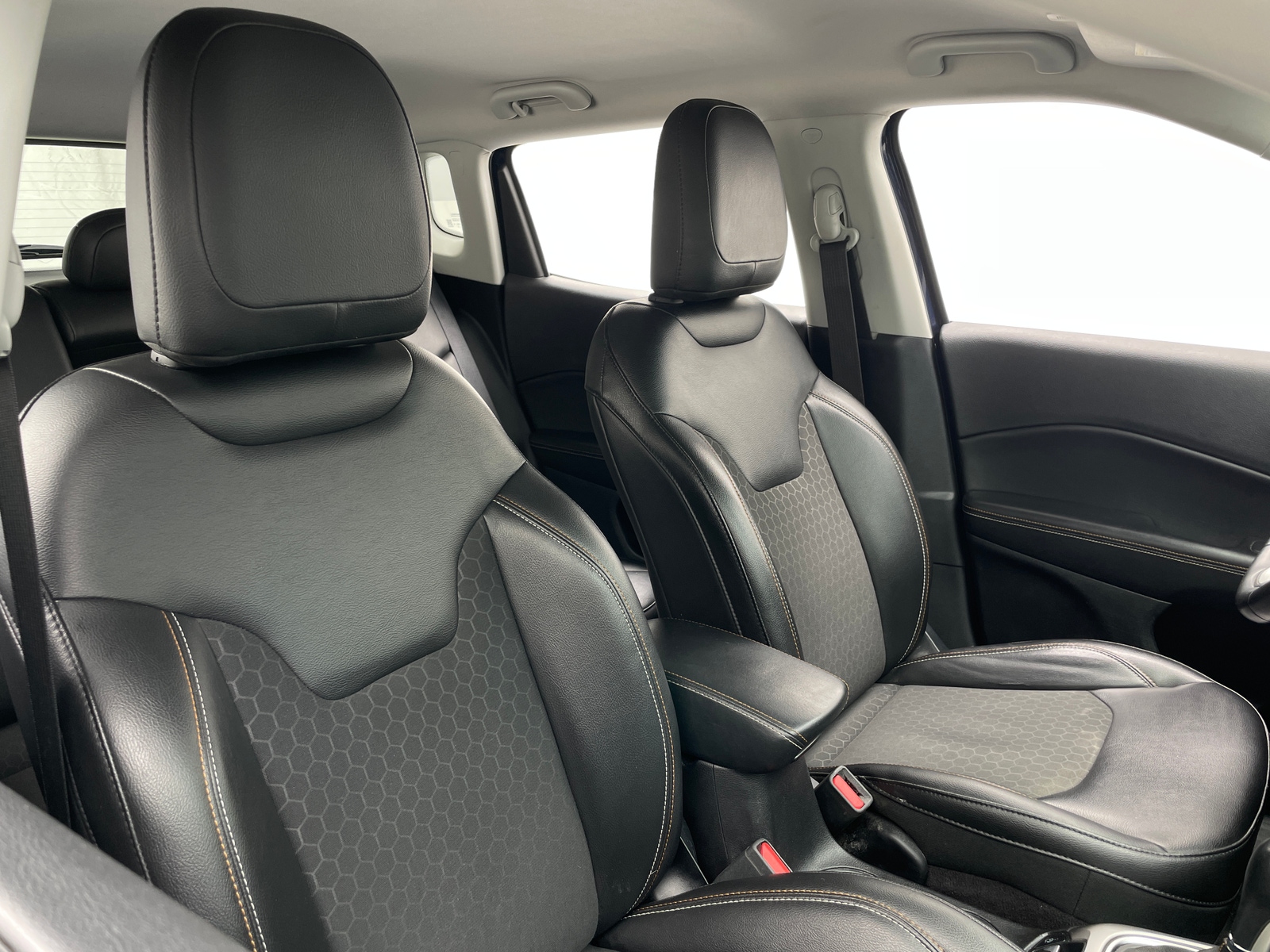 Thumbnail: 2018 Jeep Compass - 2