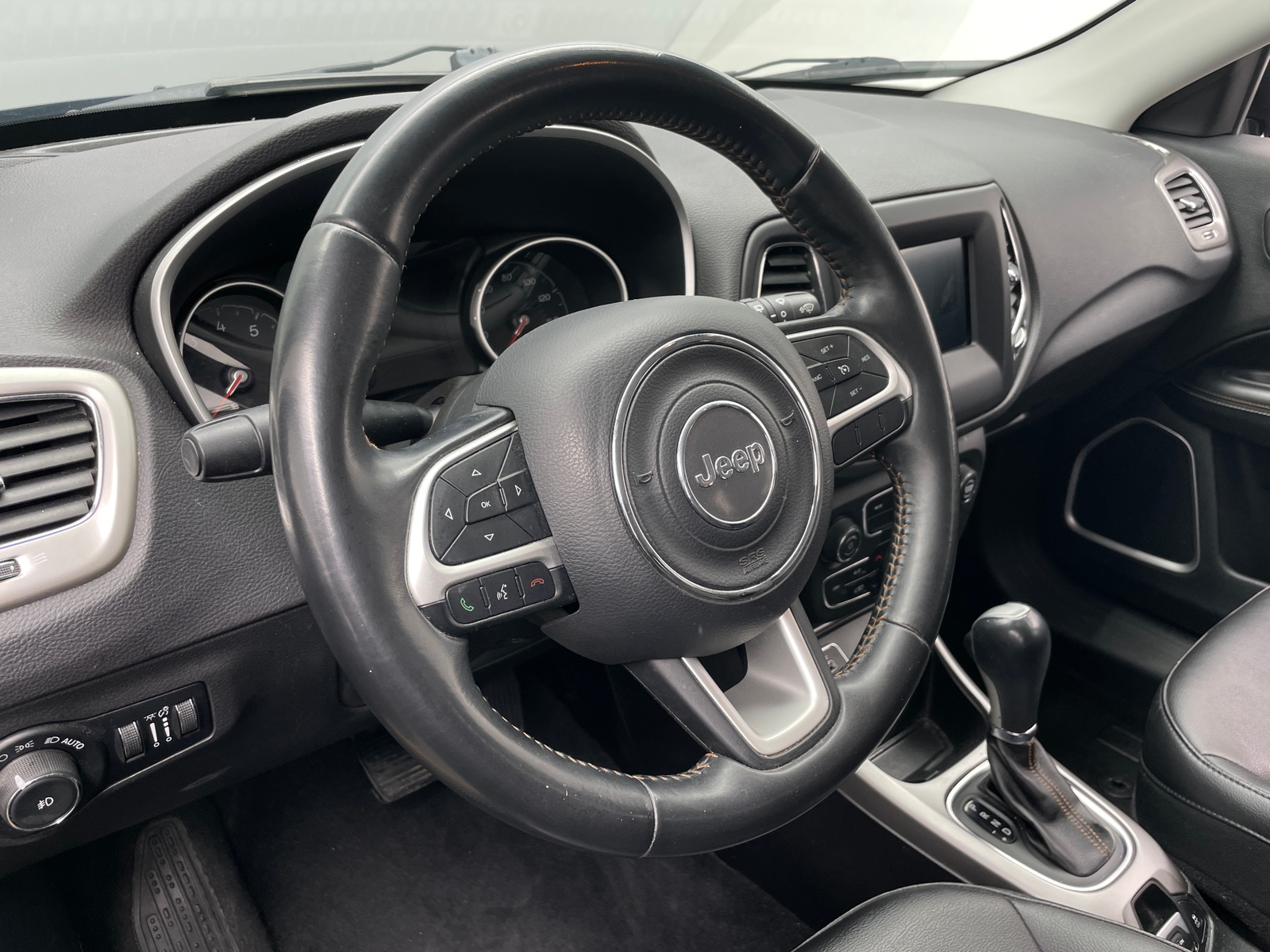 Thumbnail: 2018 Jeep Compass - 5