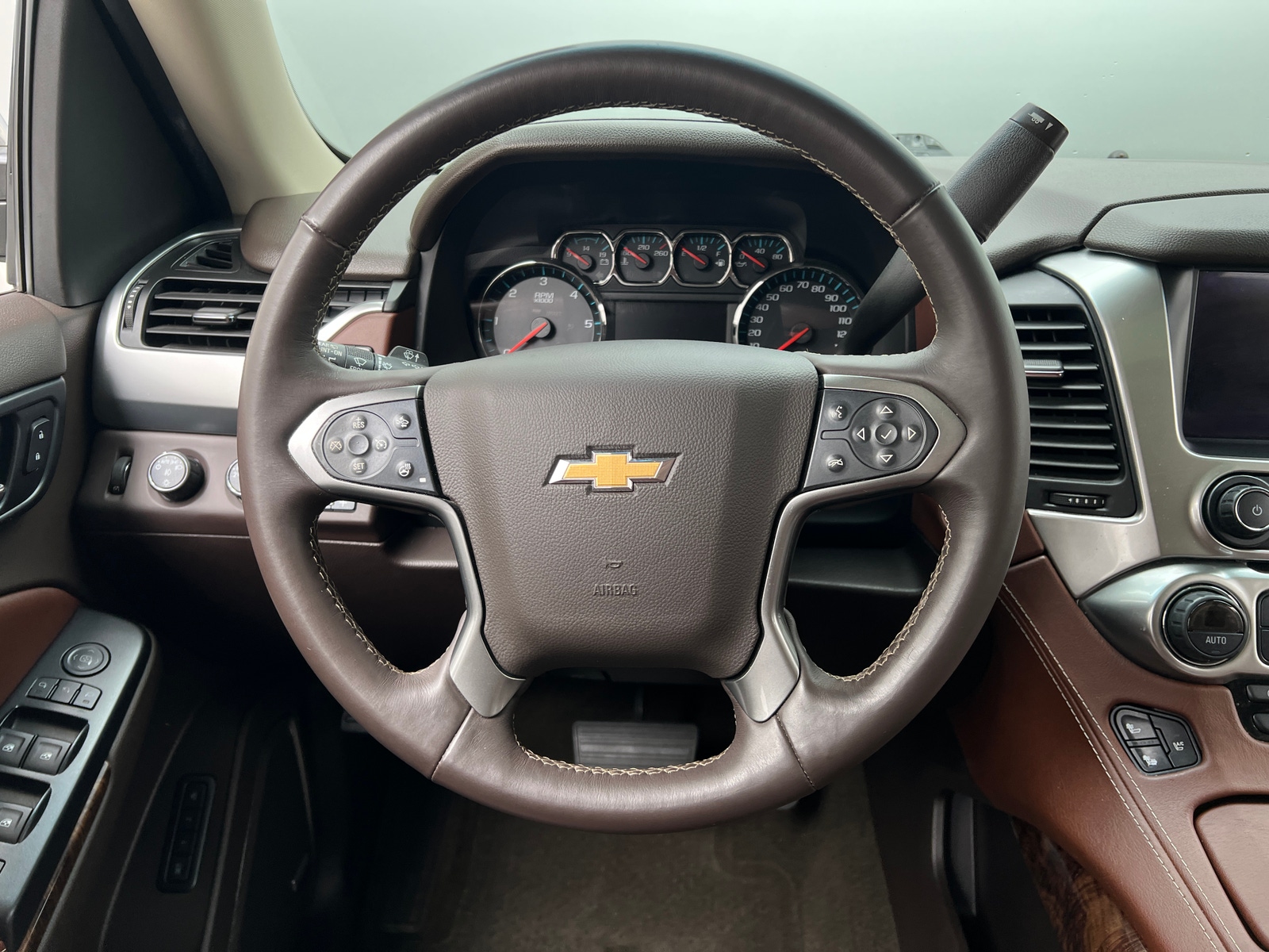 Thumbnail: 2015 Chevrolet Tahoe - 4