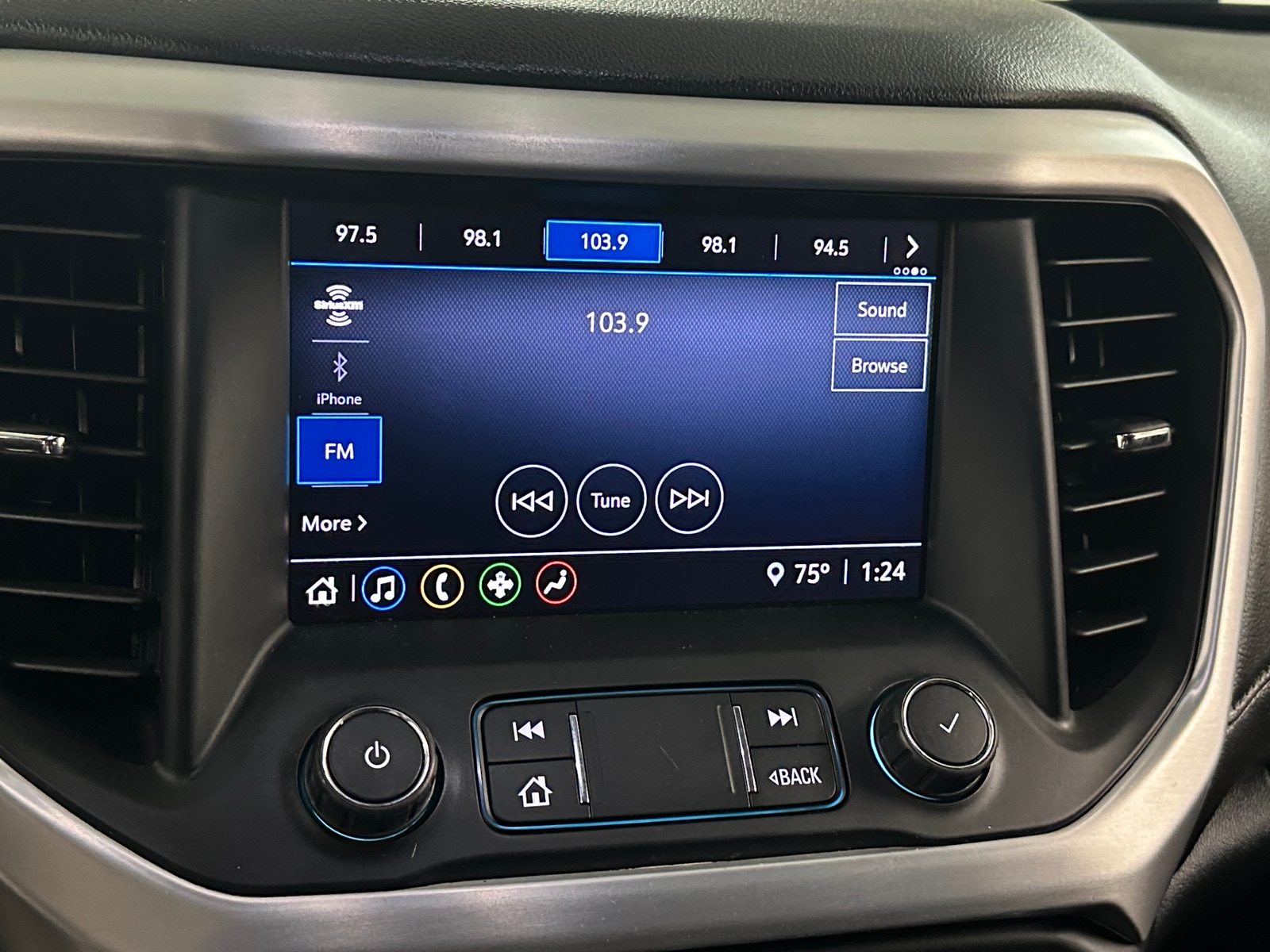 Thumbnail: 2020 GMC Acadia - 4