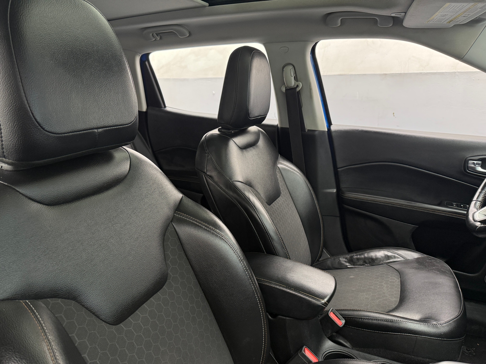 Thumbnail: 2018 Jeep Compass - 2