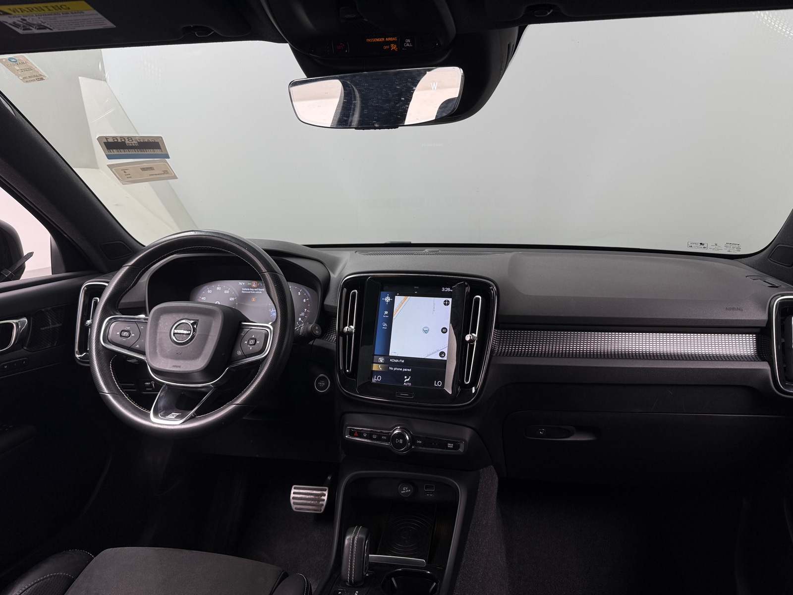 Thumbnail: 2019 Volvo XC40 - 3