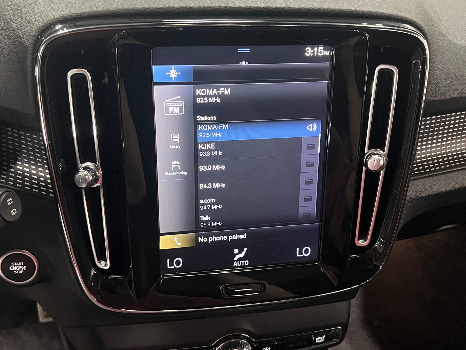 Thumbnail: 2019 Volvo XC40 - 4