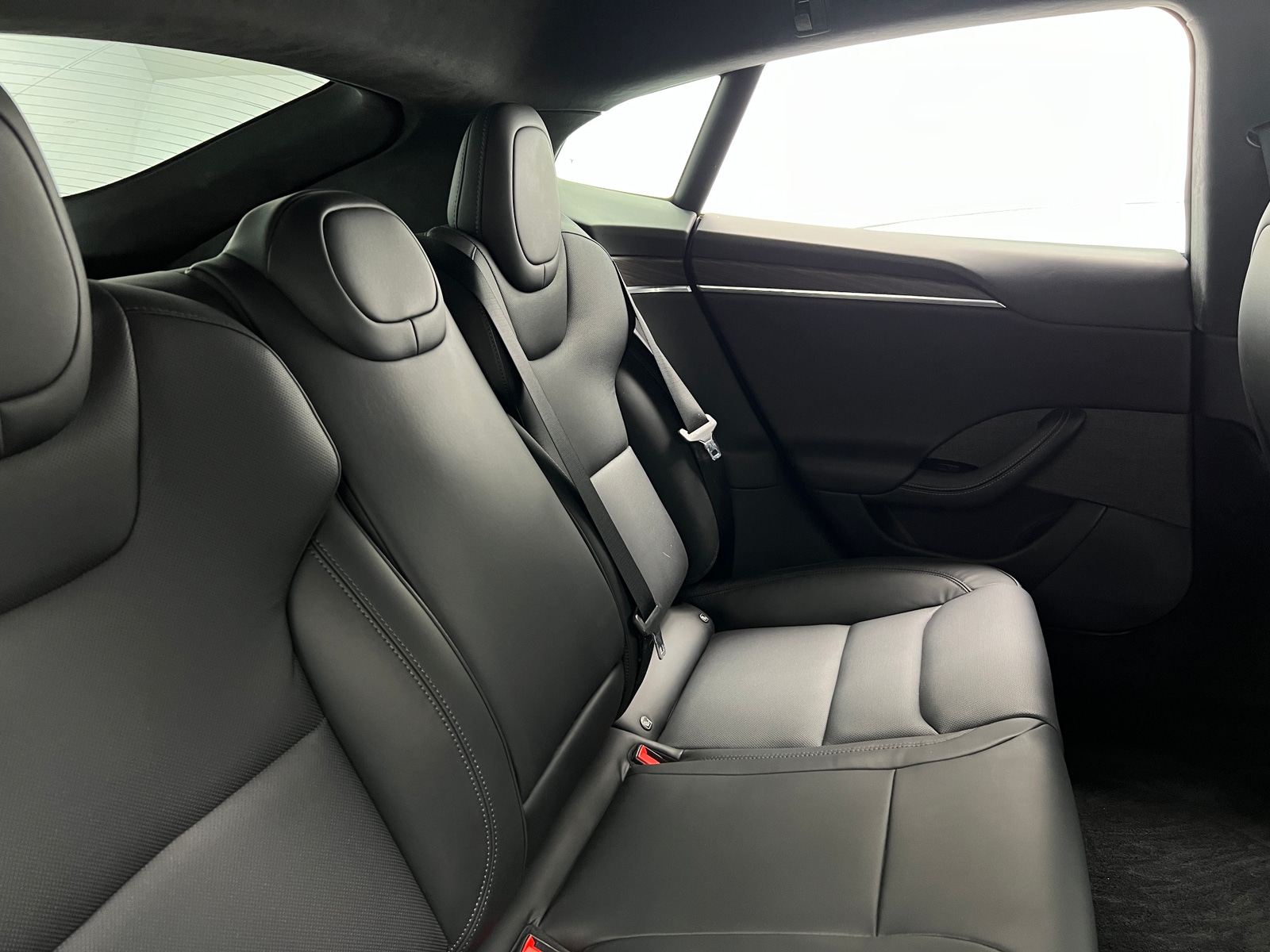 Thumbnail: 2022 Tesla Model S - 5