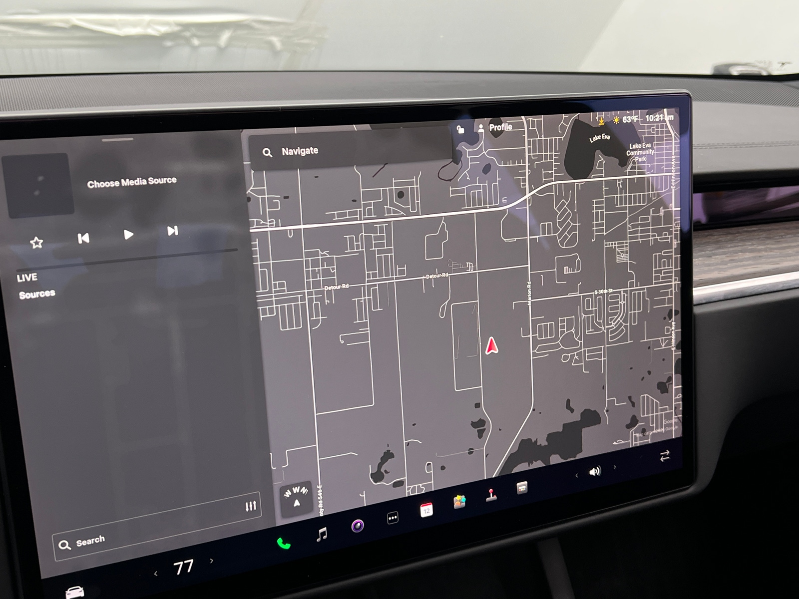 Thumbnail: 2022 Tesla Model S - 3