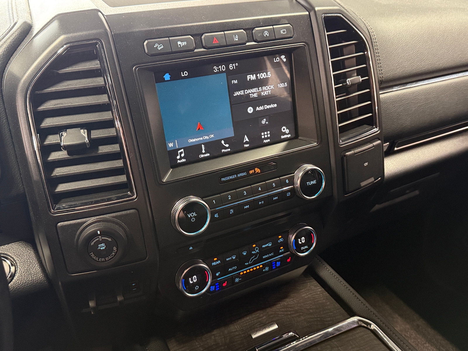 Thumbnail: 2018 Ford Expedition - 3