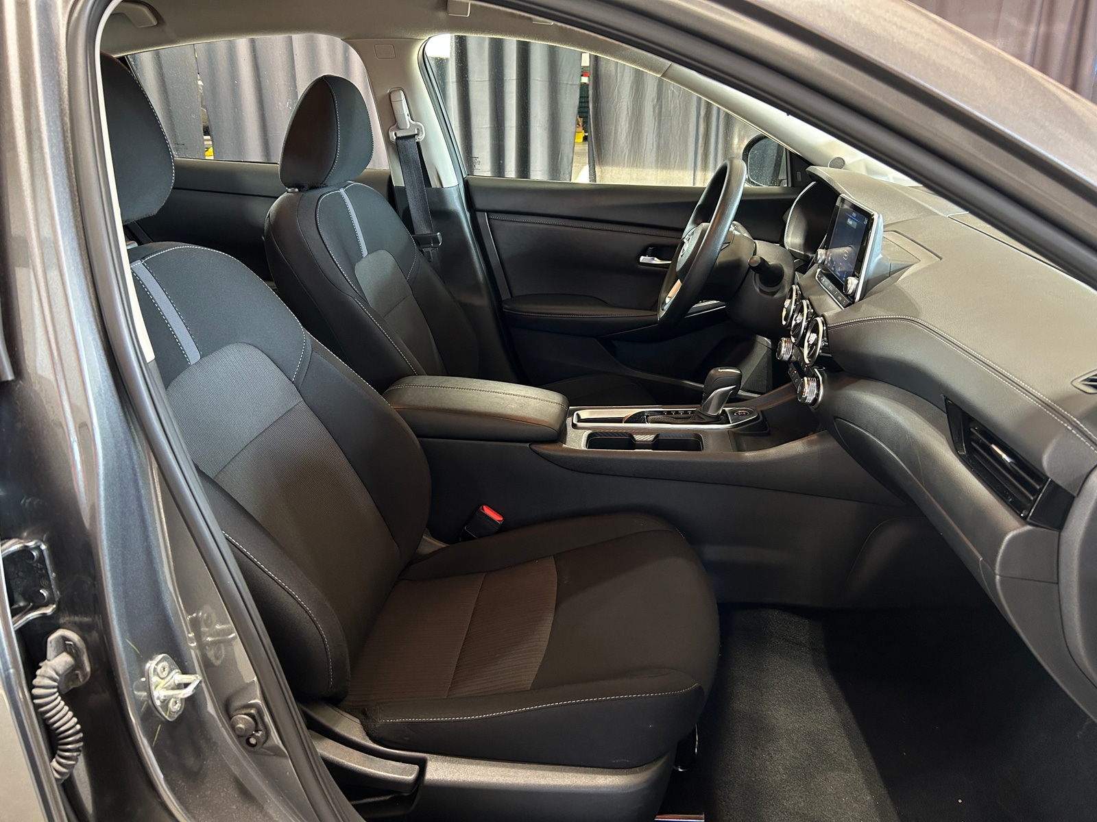 Thumbnail: 2024 Nissan Sentra - 2