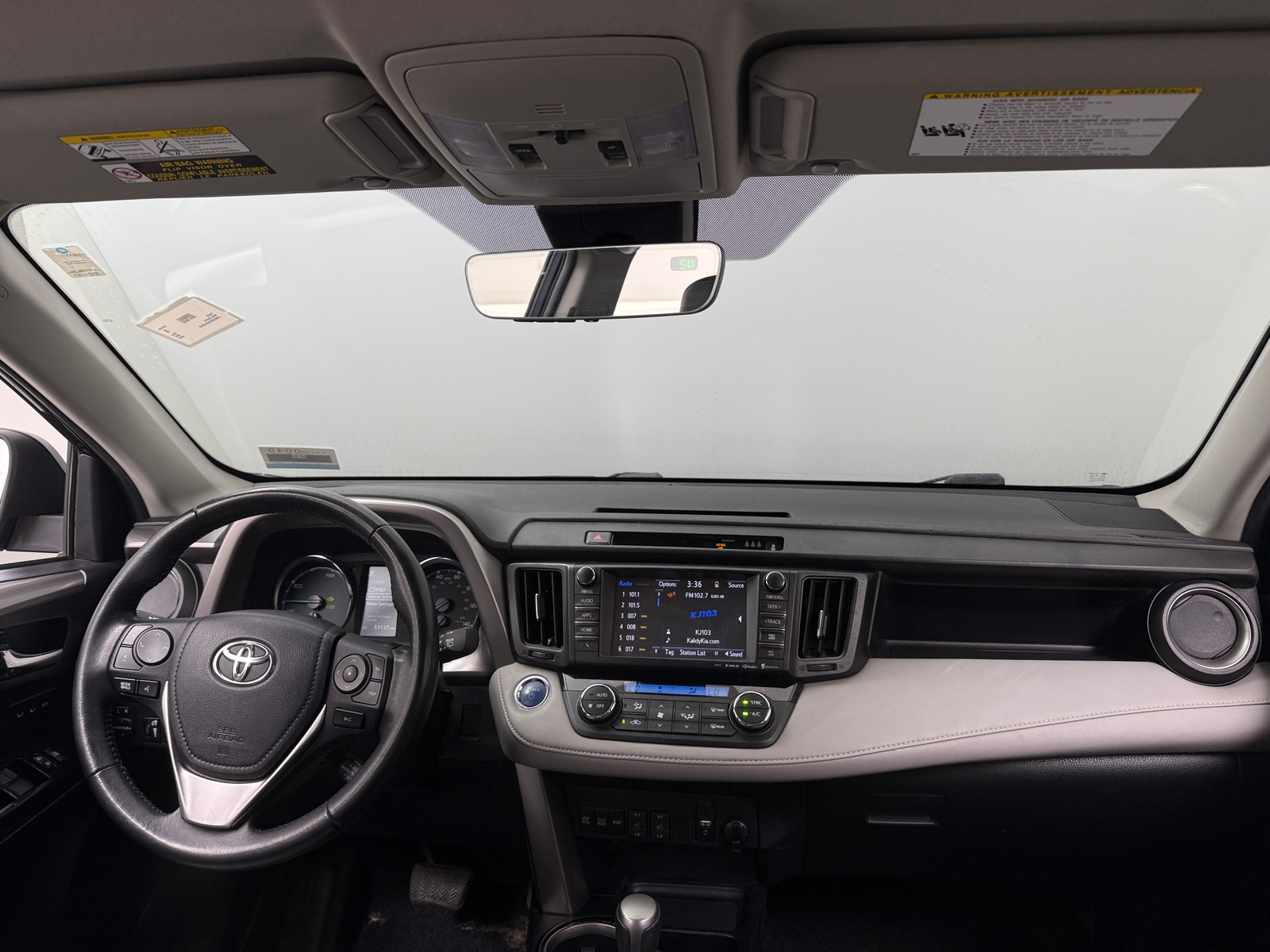 Thumbnail: 2018 Toyota RAV4 - 2