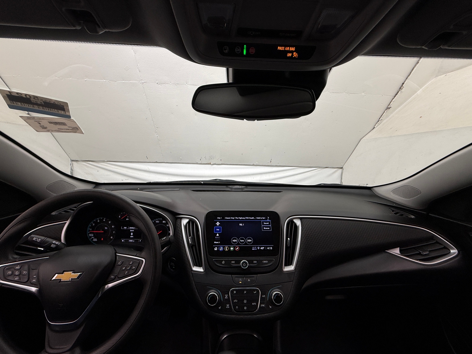 Thumbnail: 2024 Chevrolet Malibu - 3