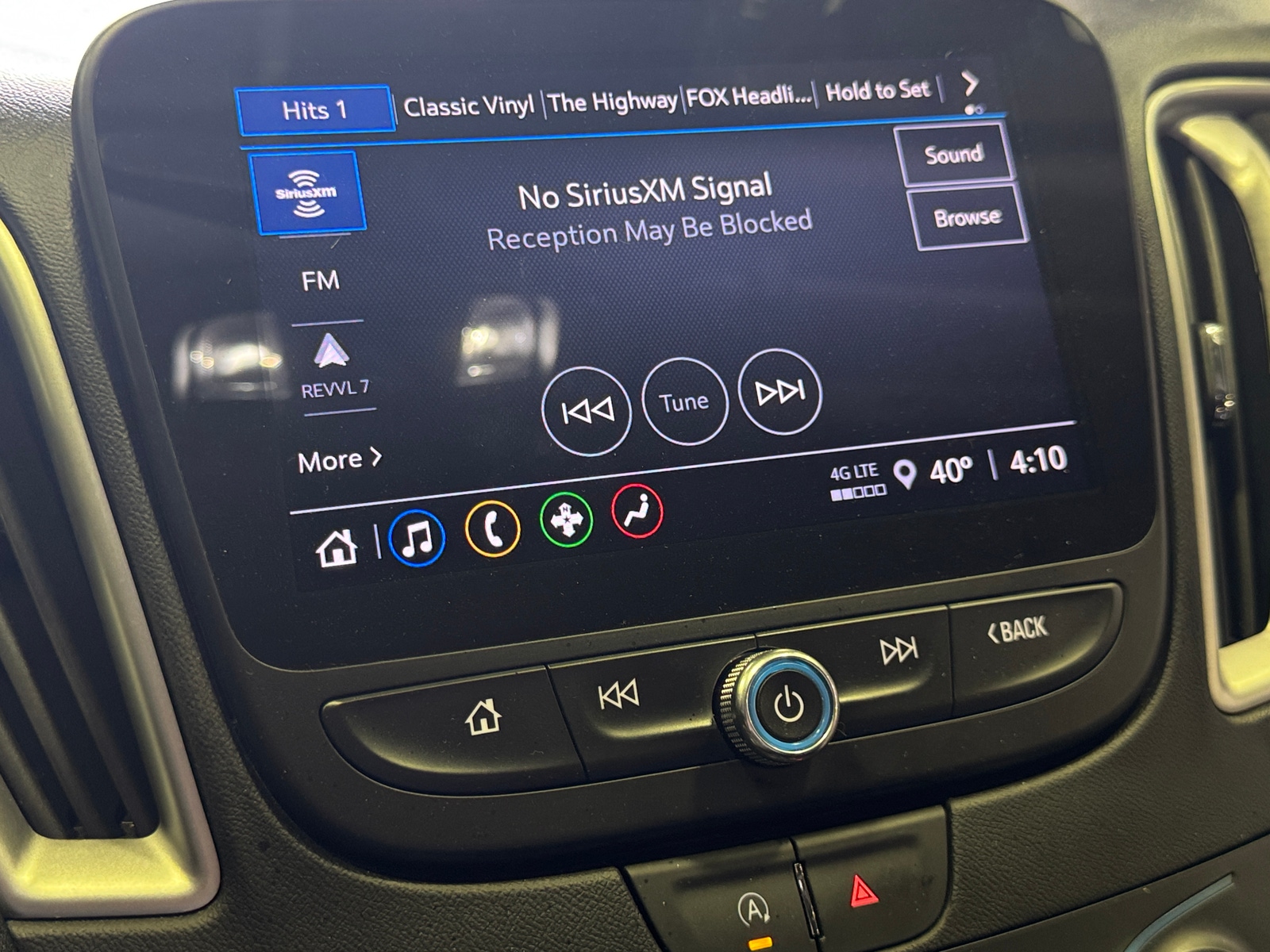 Thumbnail: 2024 Chevrolet Malibu - 4