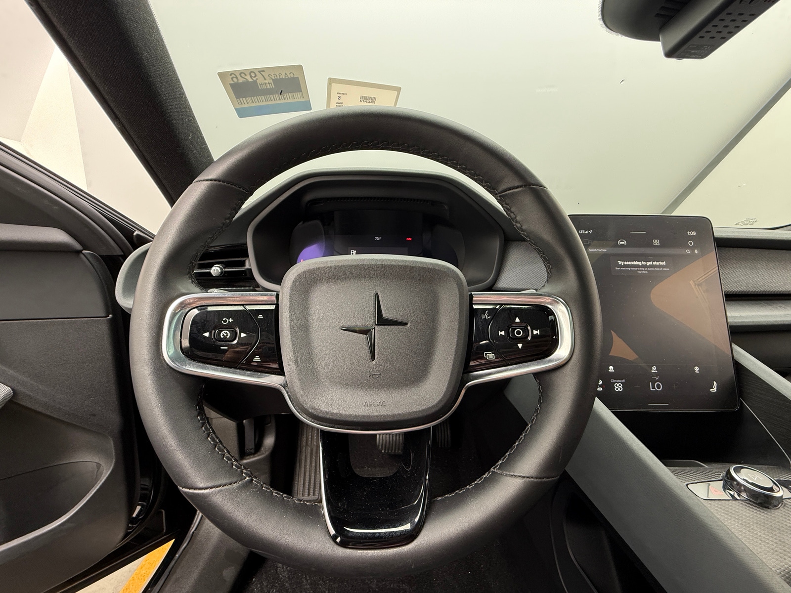 Thumbnail: 2022 Polestar 2 - 5