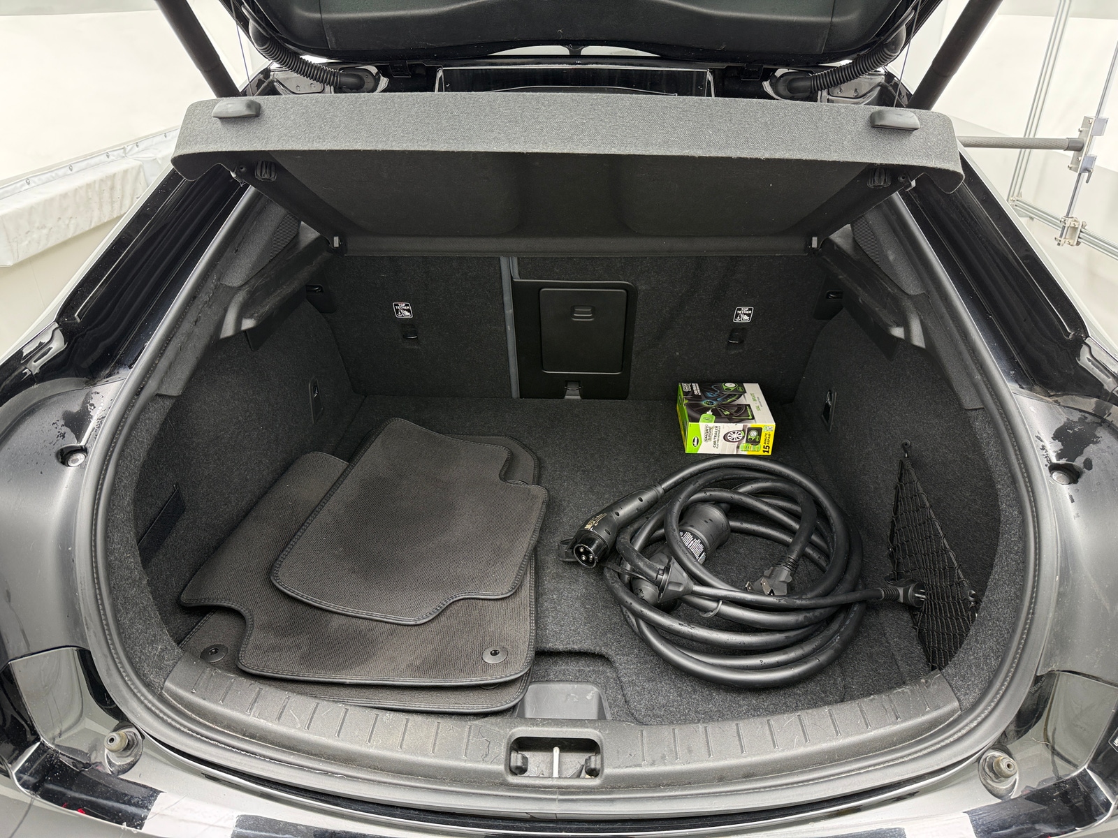 Thumbnail: 2022 Polestar 2 - 7