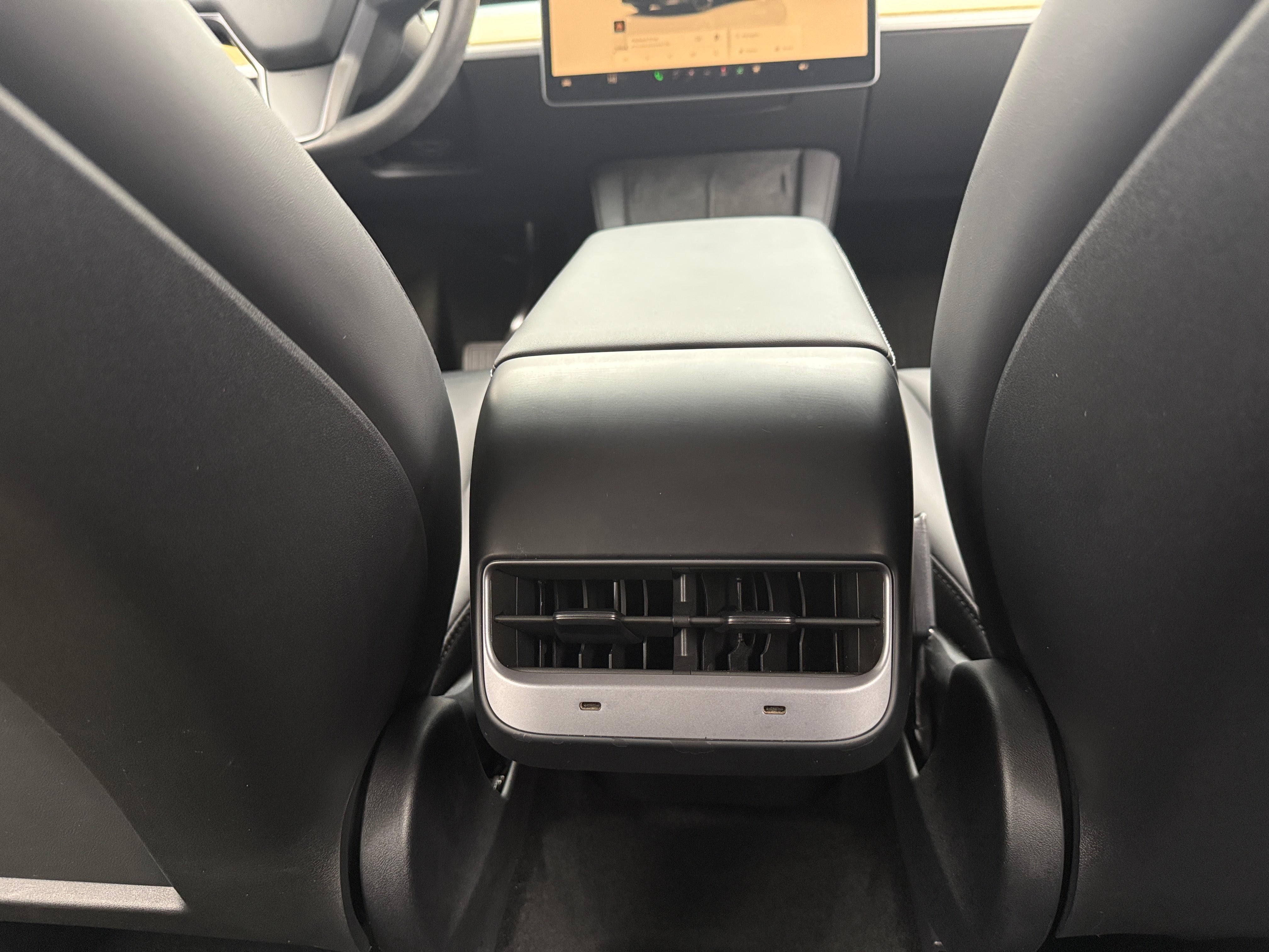 Used 2023 Tesla Model Y Long Range with VIN 7SAYGDEE5PA047529 for sale in Oak Creek, WI