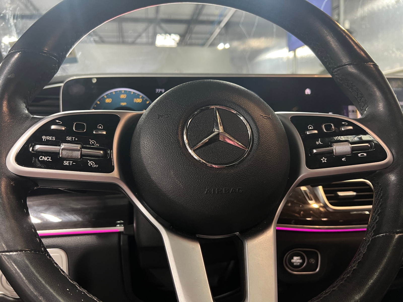 Thumbnail: 2020 Mercedes-Benz GLE - 4