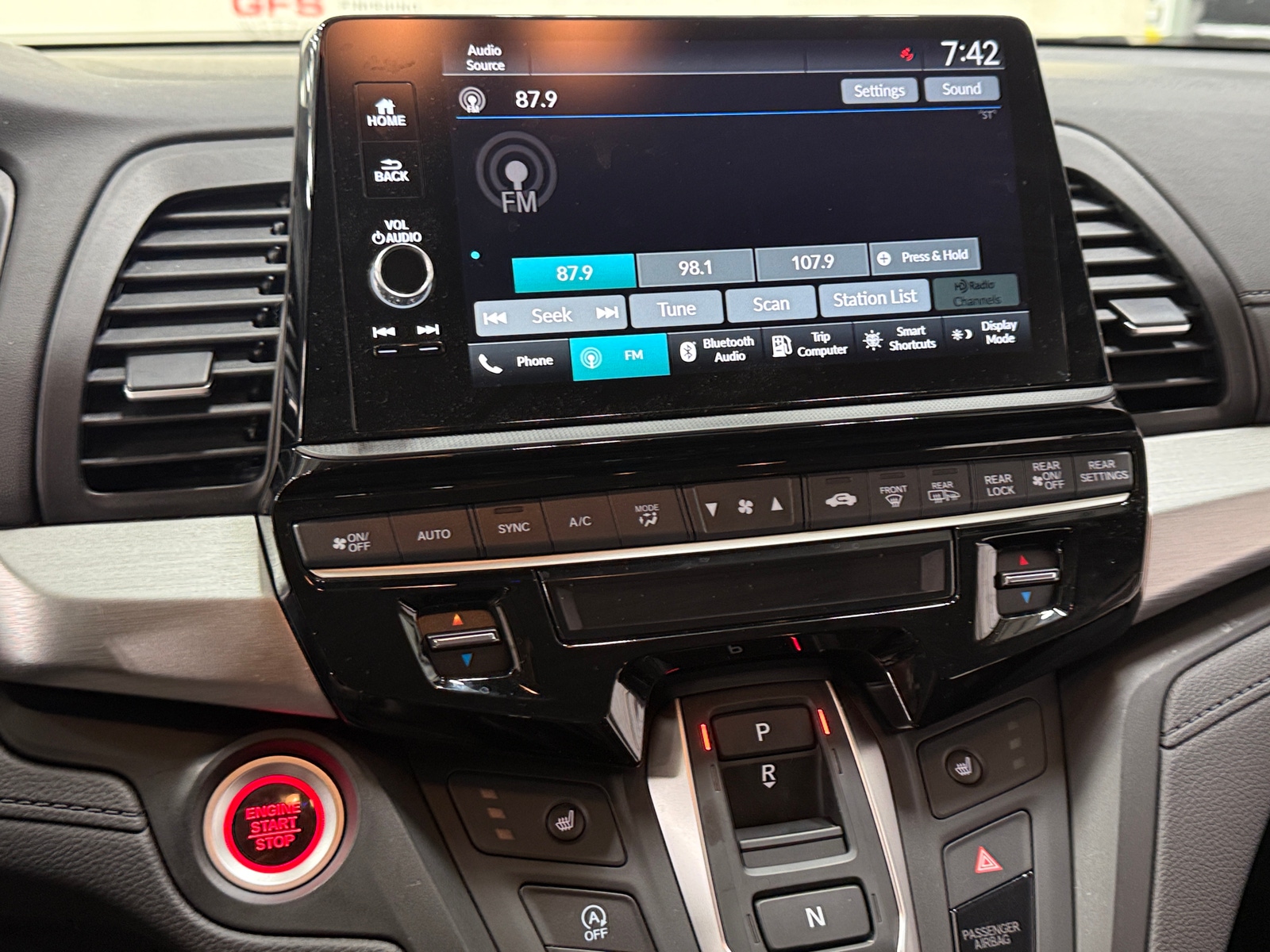 Thumbnail: 2025 Honda Odyssey - 3