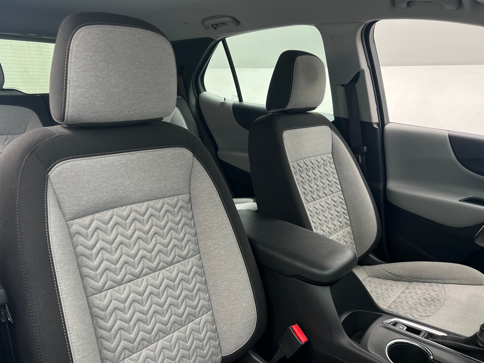 Thumbnail: 2023 Chevrolet Equinox - 2