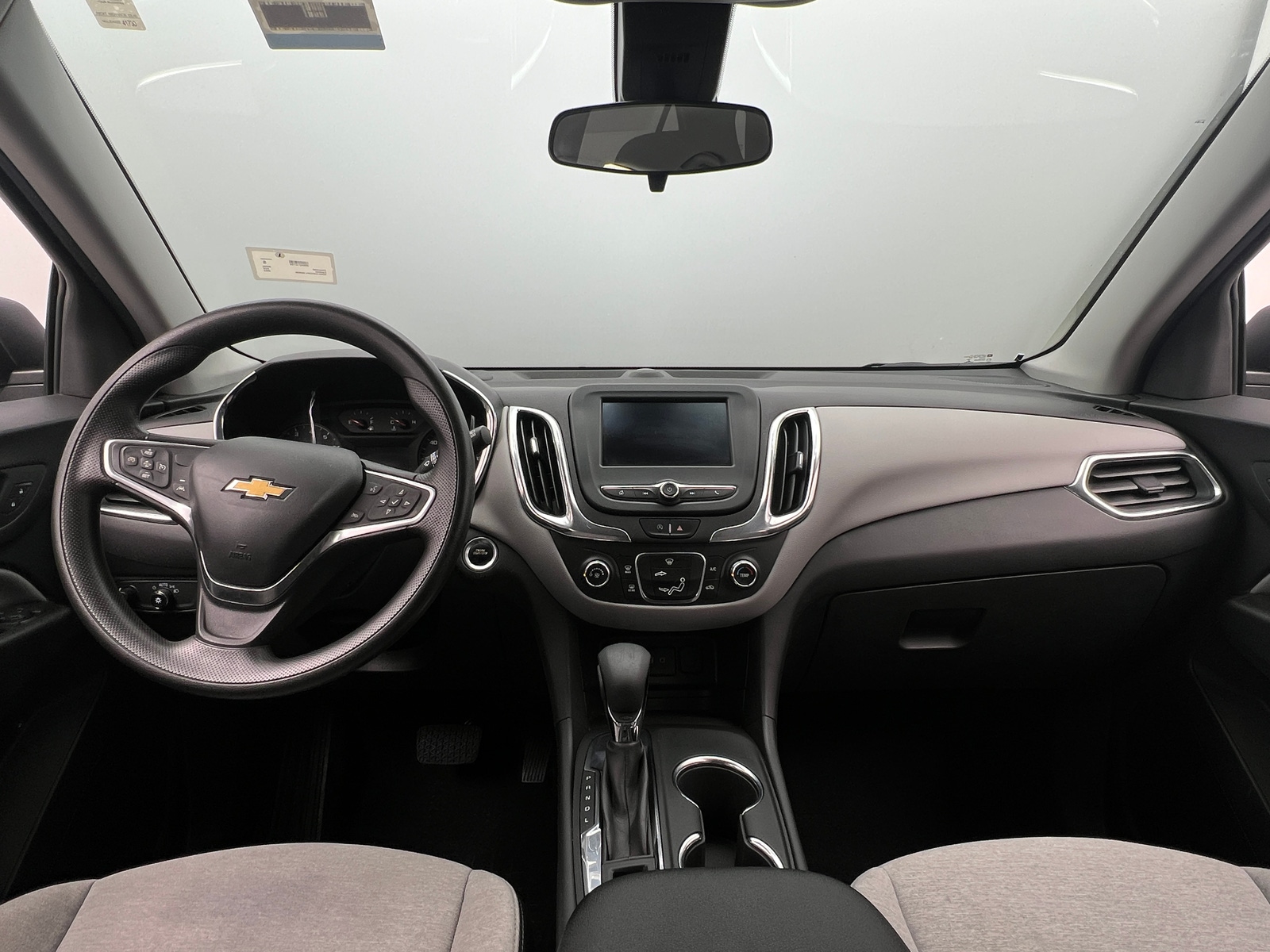 Thumbnail: 2023 Chevrolet Equinox - 3