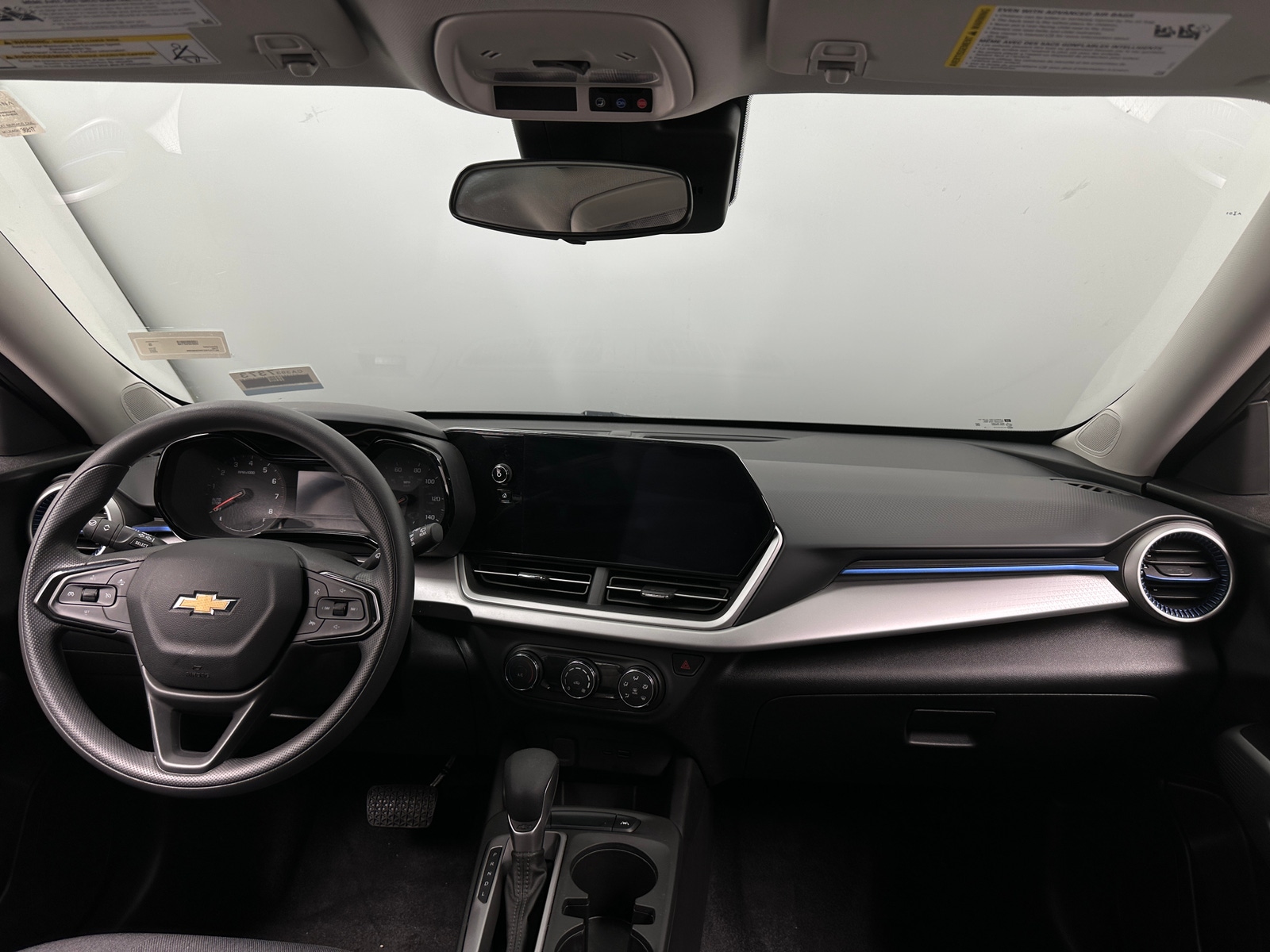 Thumbnail: 2024 Chevrolet Trax - 3