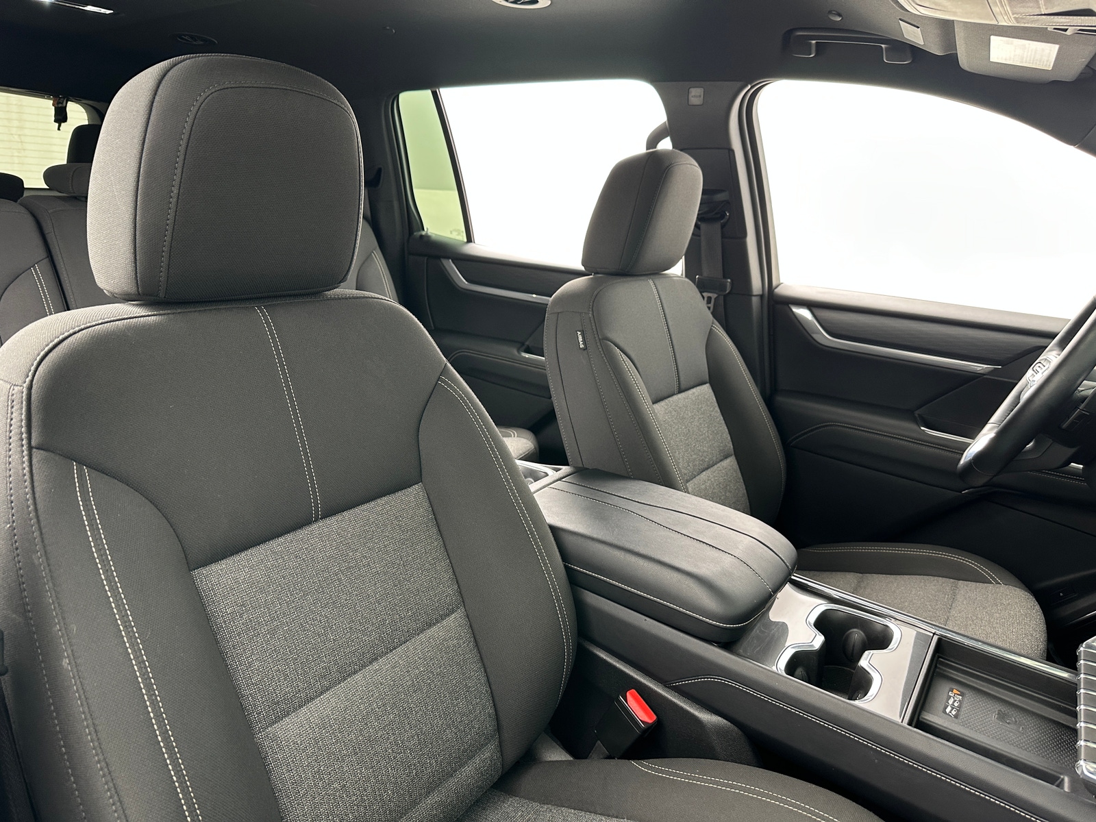 Thumbnail: 2025 GMC Acadia - 2