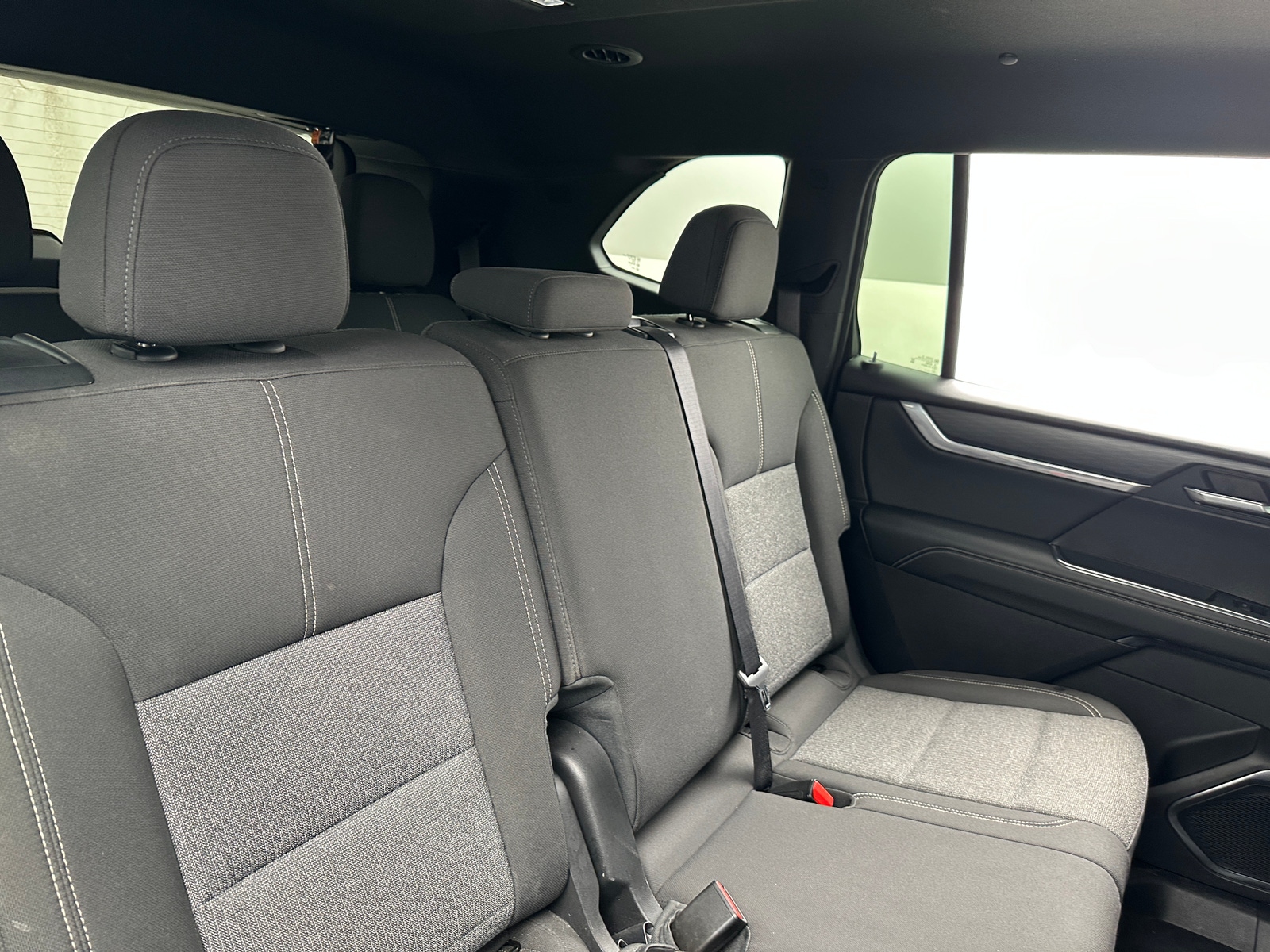 Thumbnail: 2025 GMC Acadia - 6