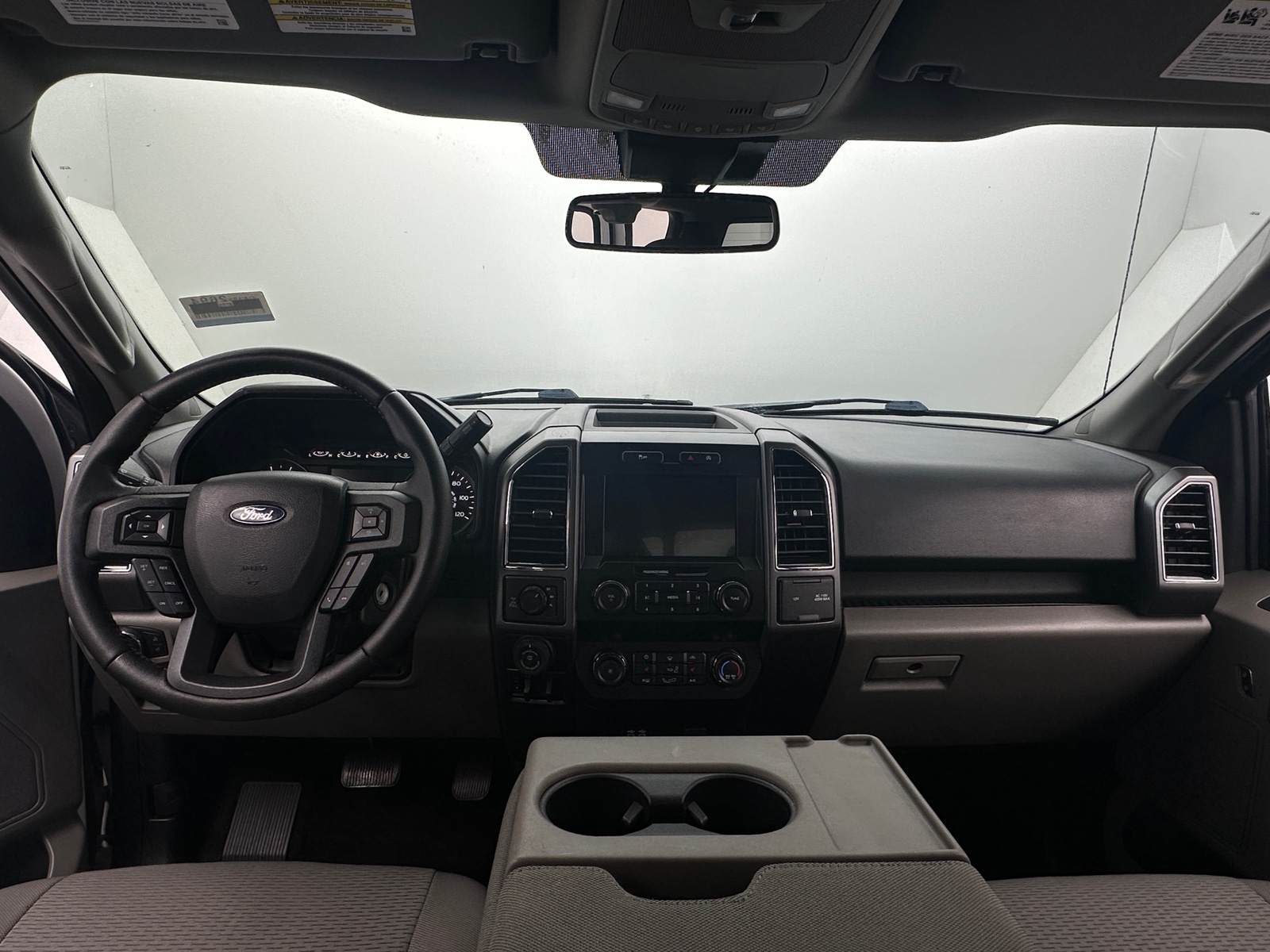 Thumbnail: 2020 Ford Econoline - 3