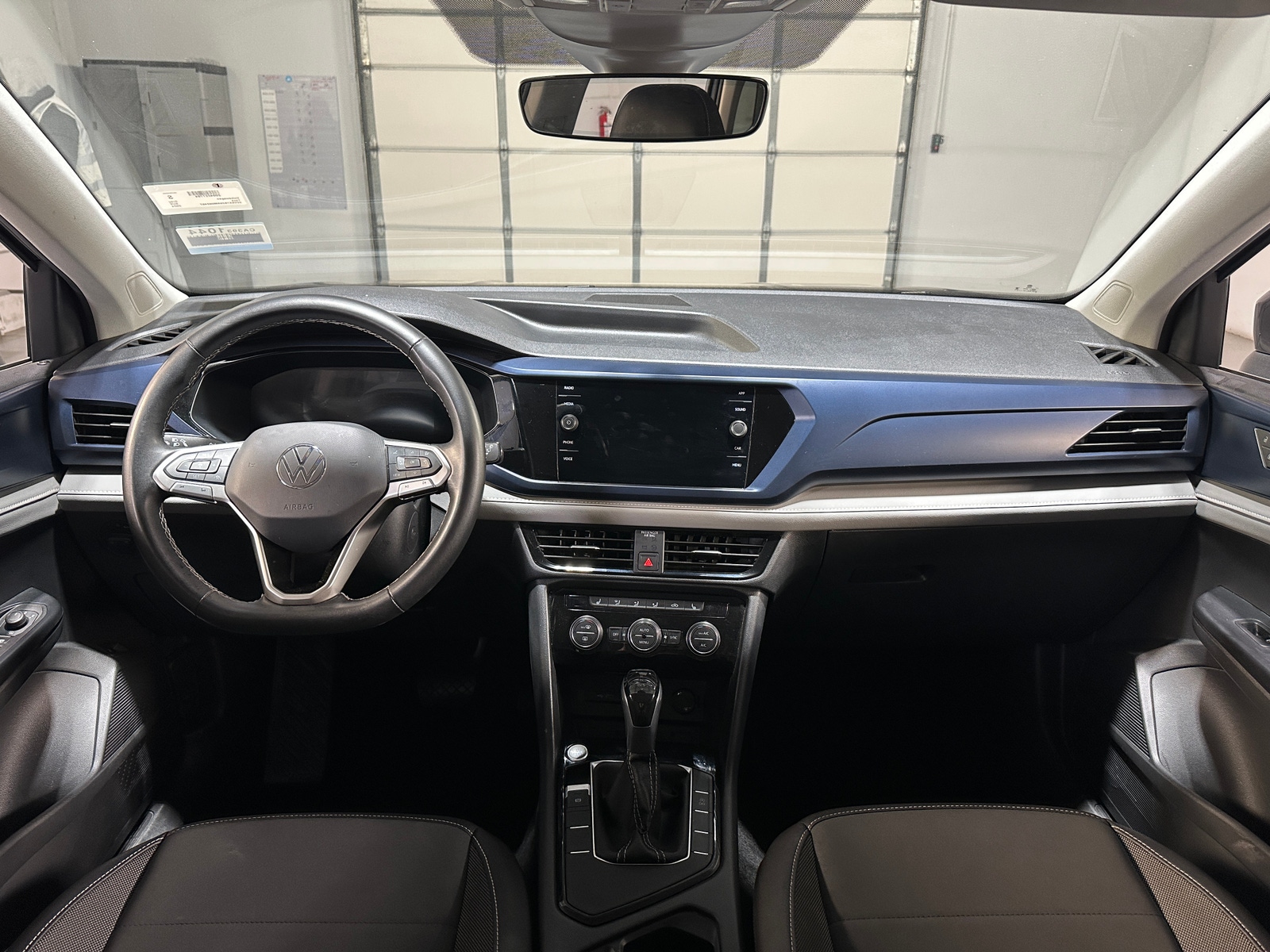 Thumbnail: 2024 Volkswagen Taos - 2