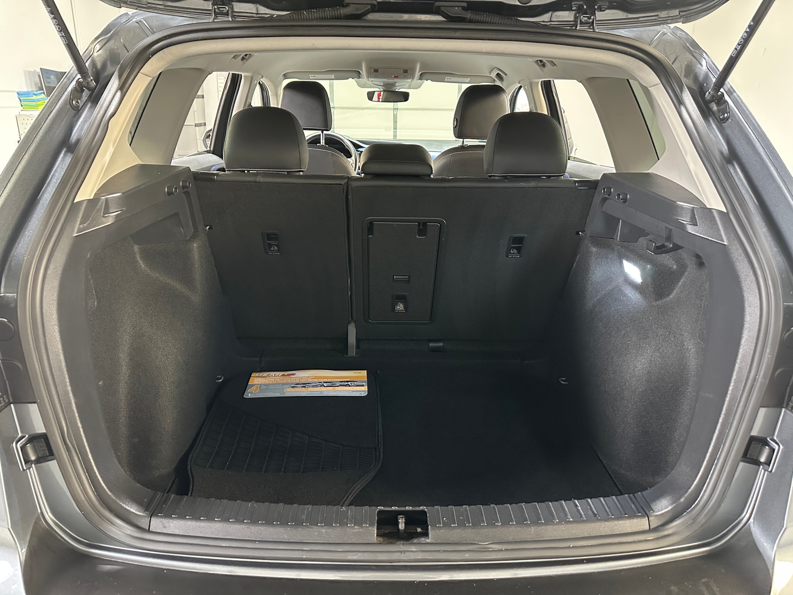 Thumbnail: 2024 Volkswagen Taos - 6