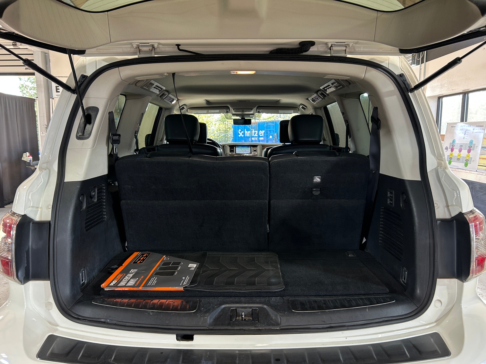 Thumbnail: 2020 Nissan Armada - 6