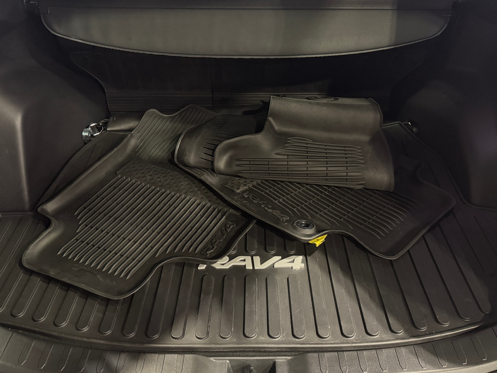 Thumbnail: 2023 Toyota RAV4 - 7