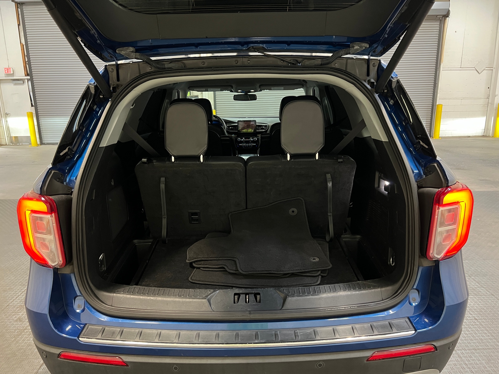 Thumbnail: 2023 Ford Explorer - 6