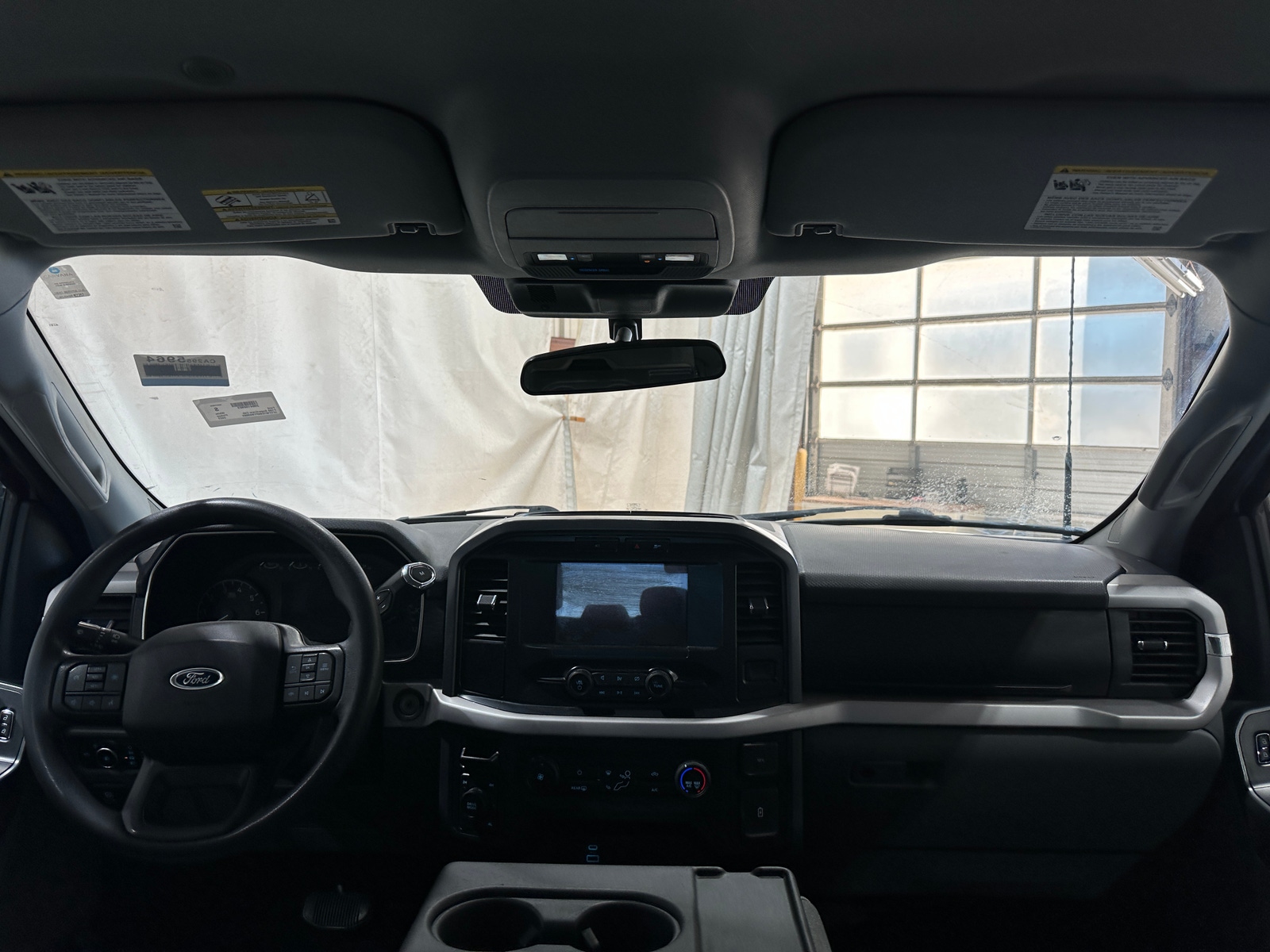 Thumbnail: 2023 Ford Econoline - 3