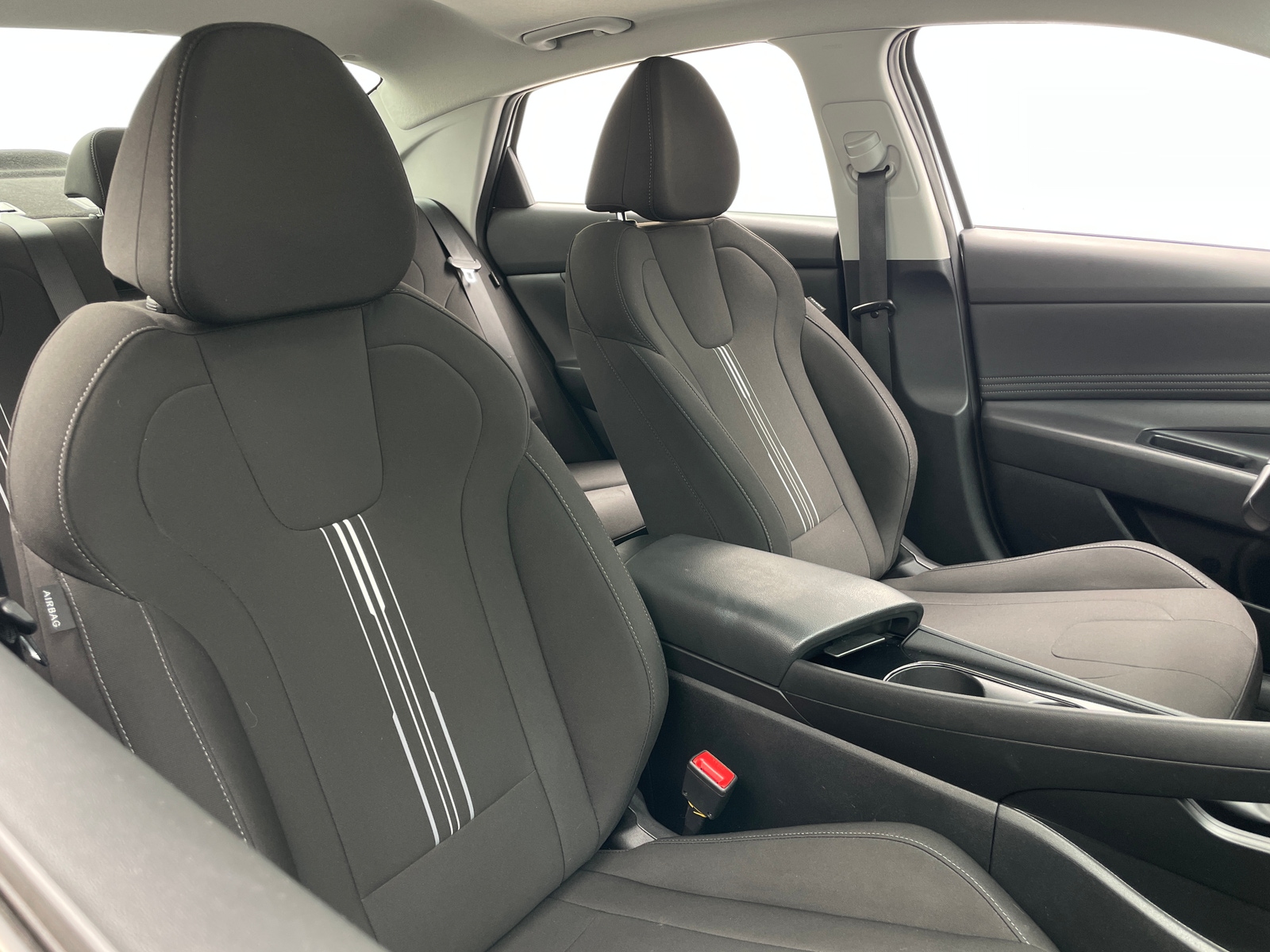 Thumbnail: 2025 Hyundai Elantra - 2