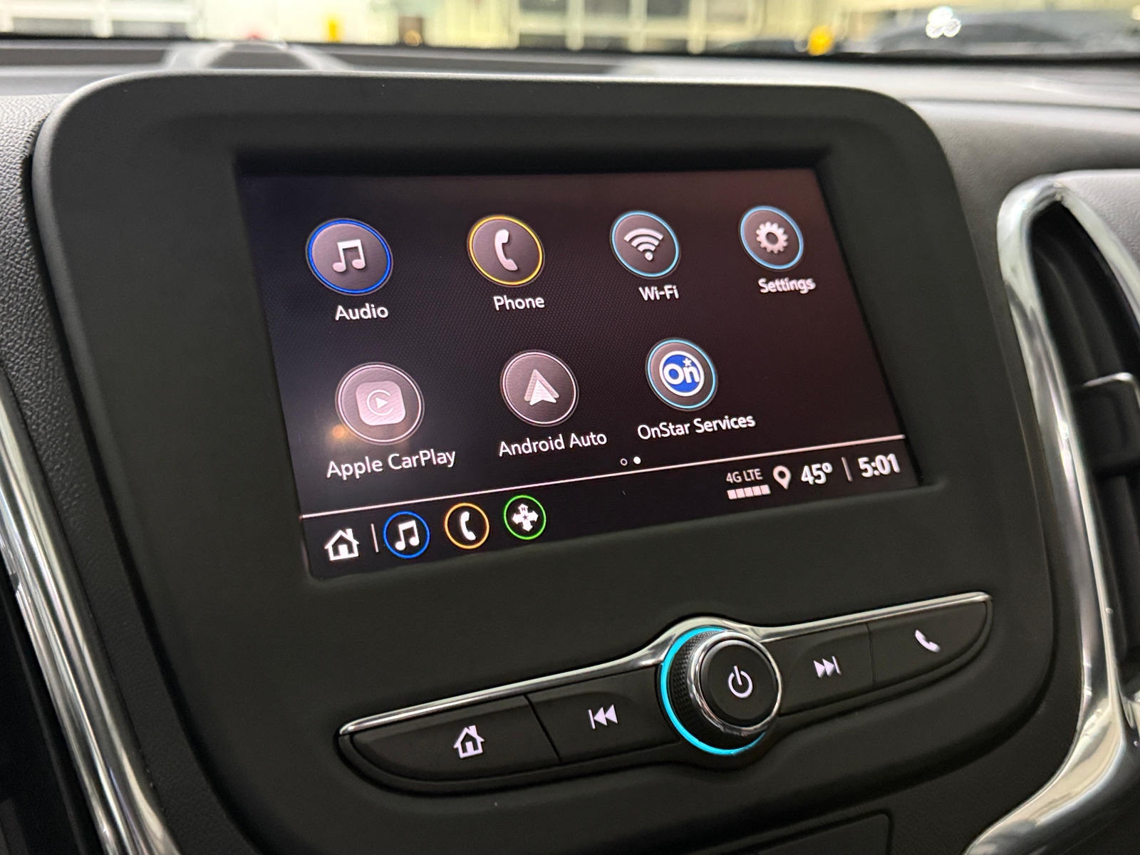 Thumbnail: 2023 Chevrolet Equinox - 4