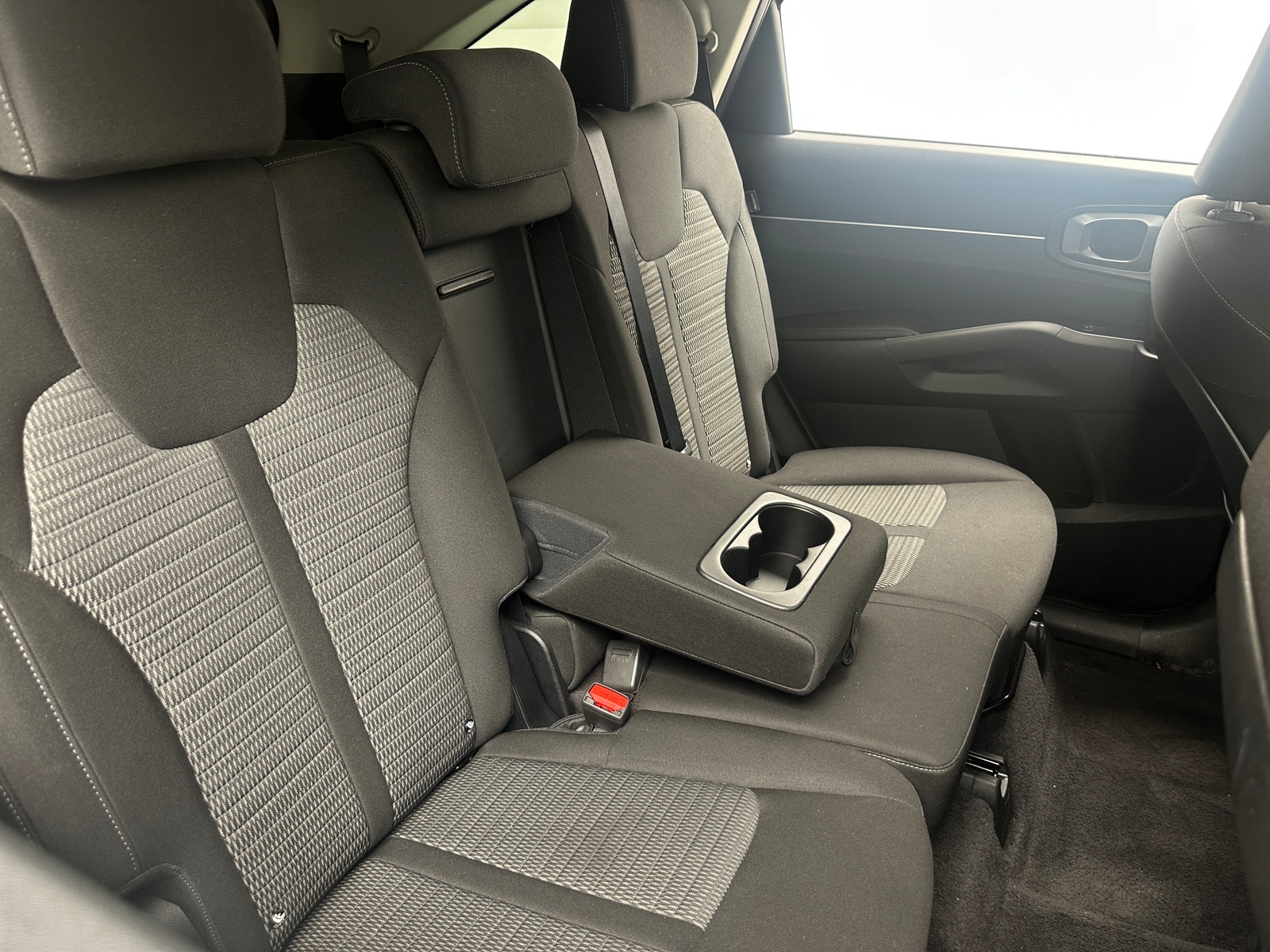 Thumbnail: 2024 Kia Sorento - 6