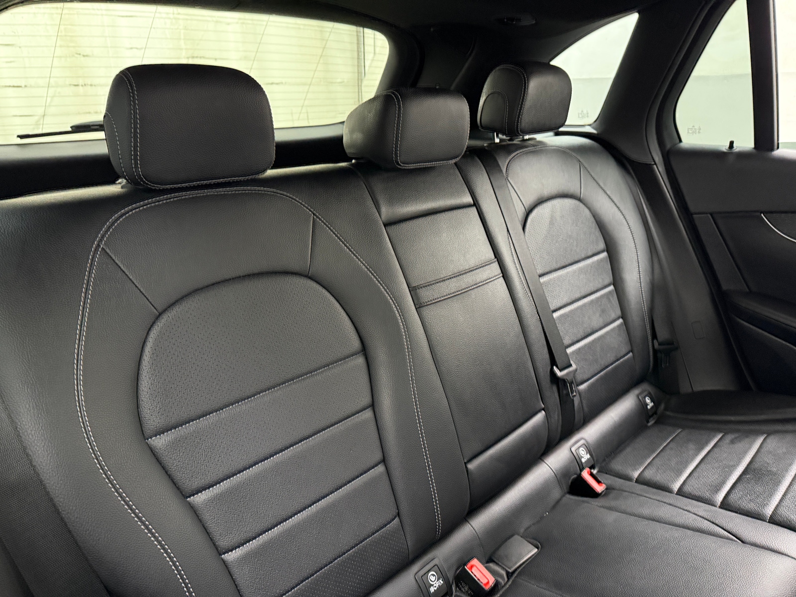 Thumbnail: 2022 Mercedes-Benz GLC - 5