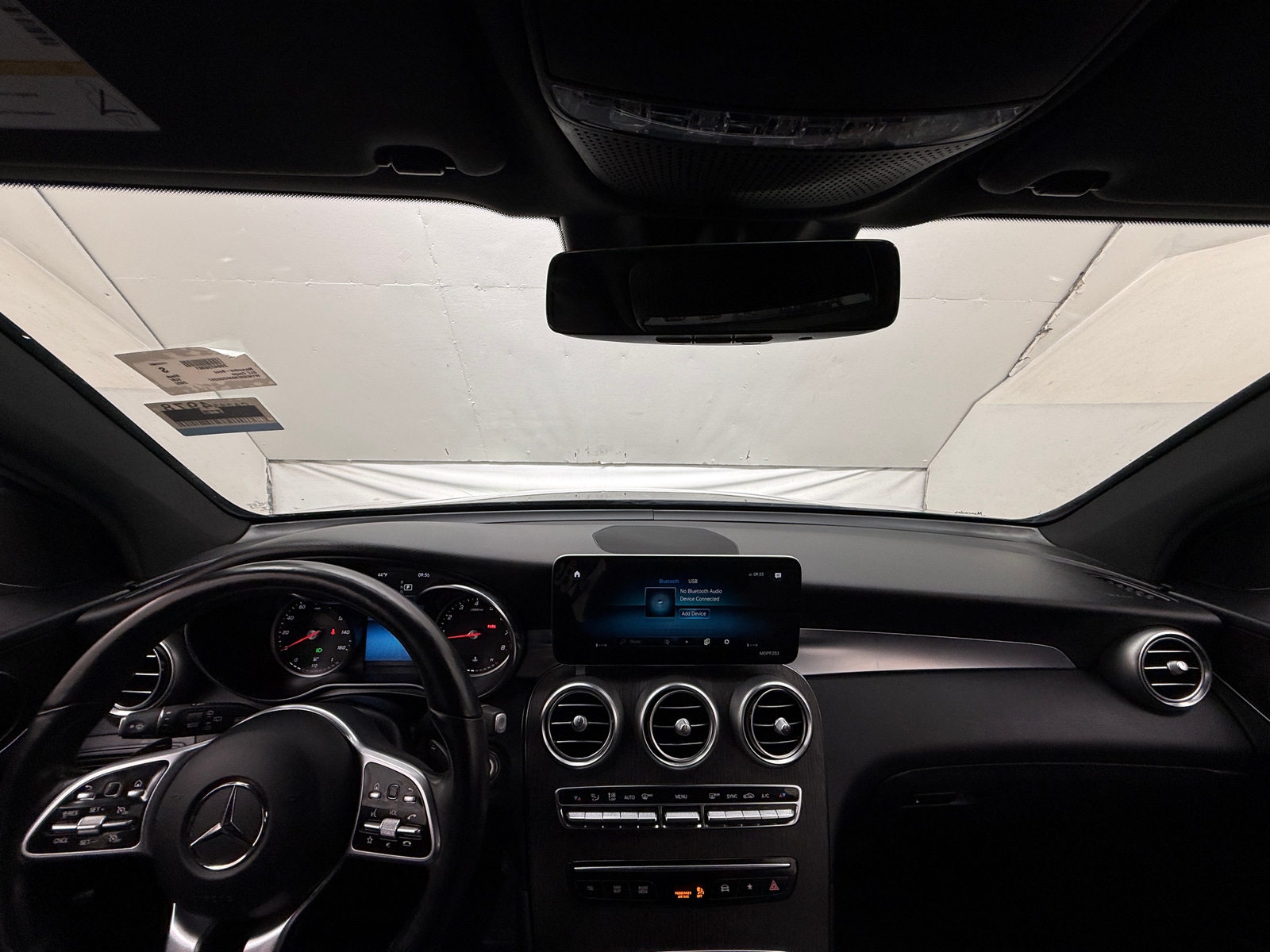 Thumbnail: 2022 Mercedes-Benz GLC - 2