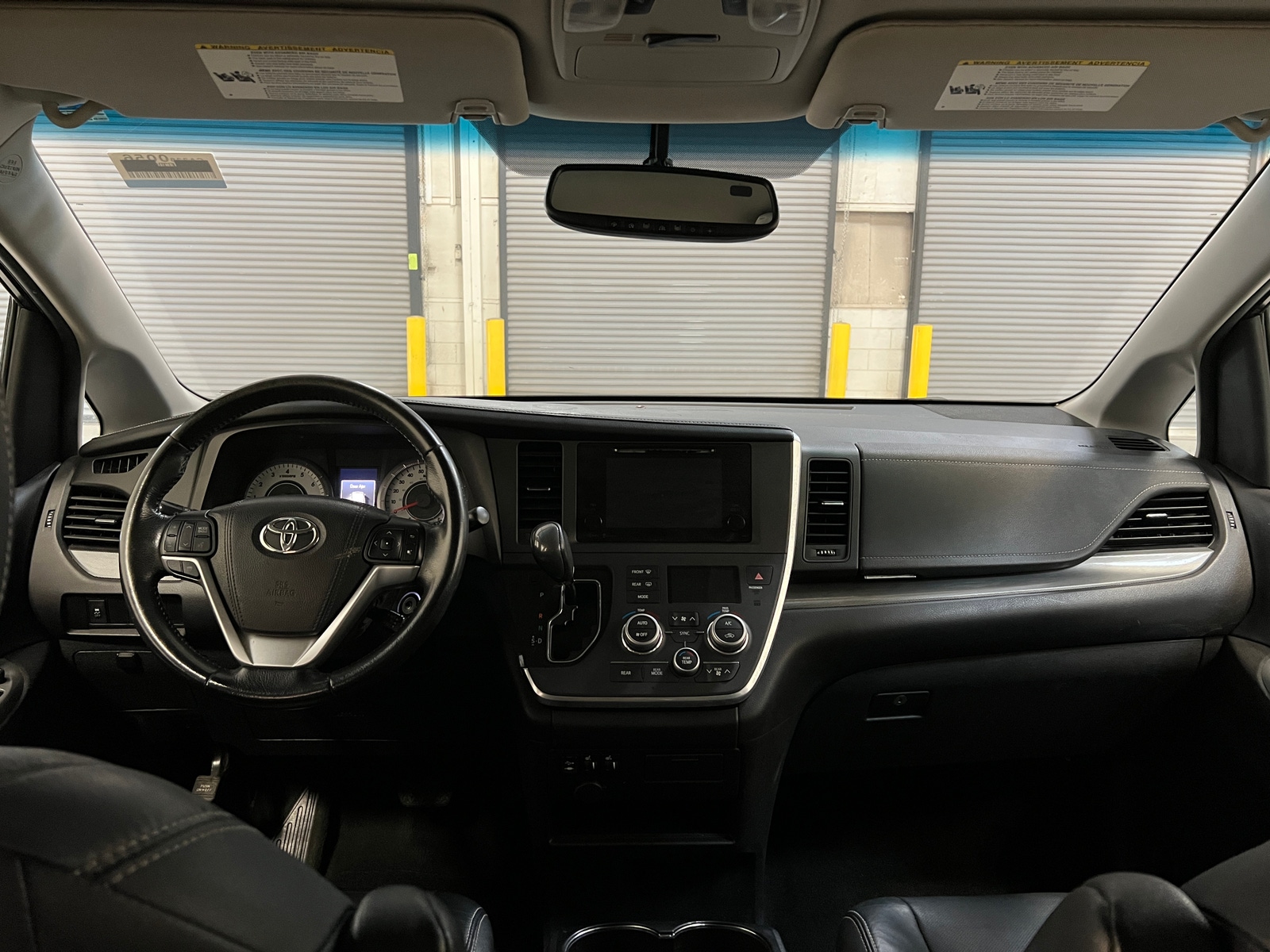 Thumbnail: 2015 Toyota Sienna - 2