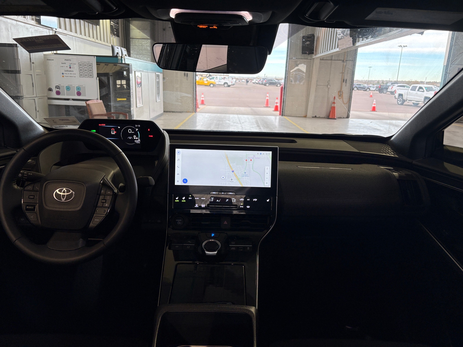 Thumbnail: 2025 Toyota bZ4X - 3