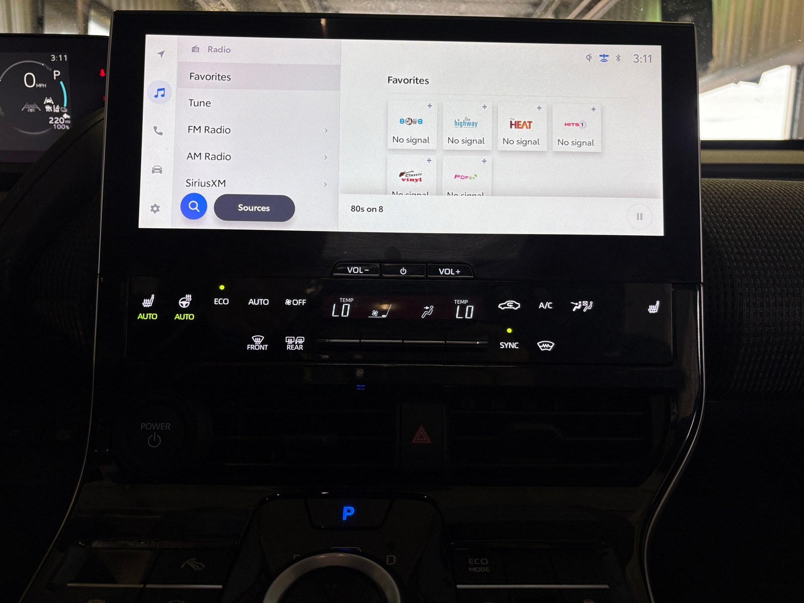 Thumbnail: 2025 Toyota bZ4X - 4