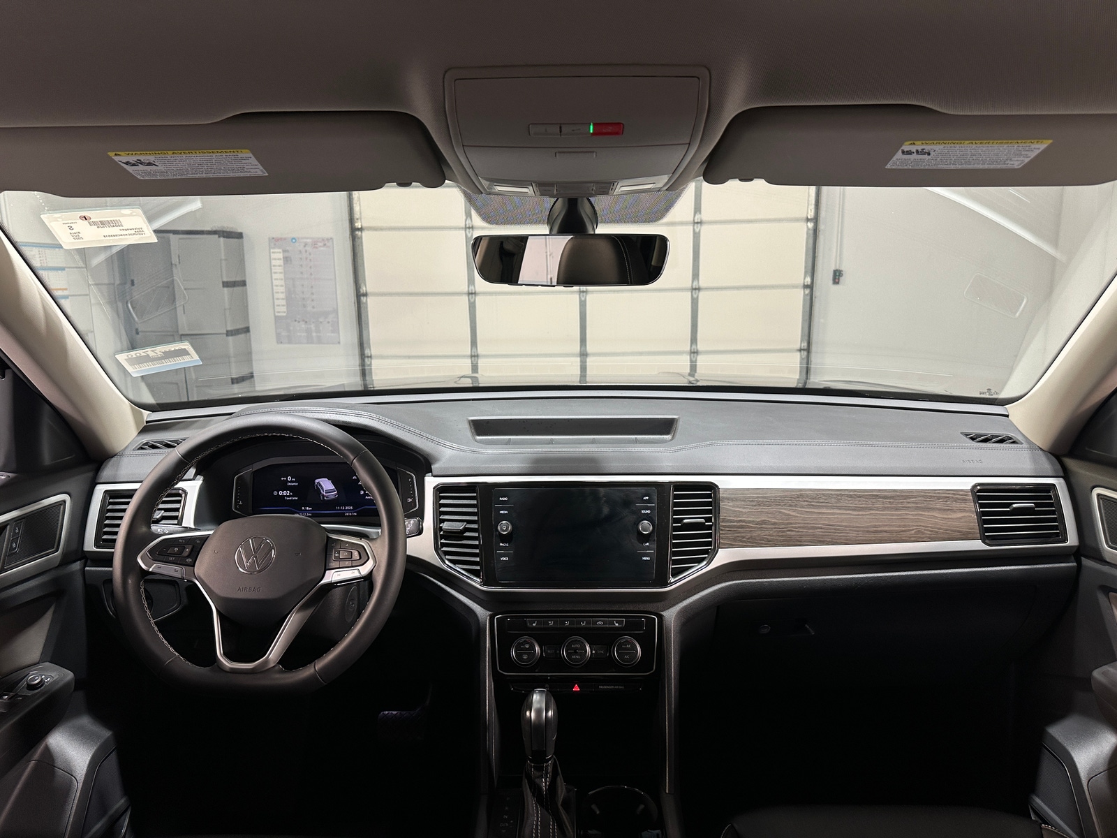 Thumbnail: 2022 Volkswagen Atlas - 2