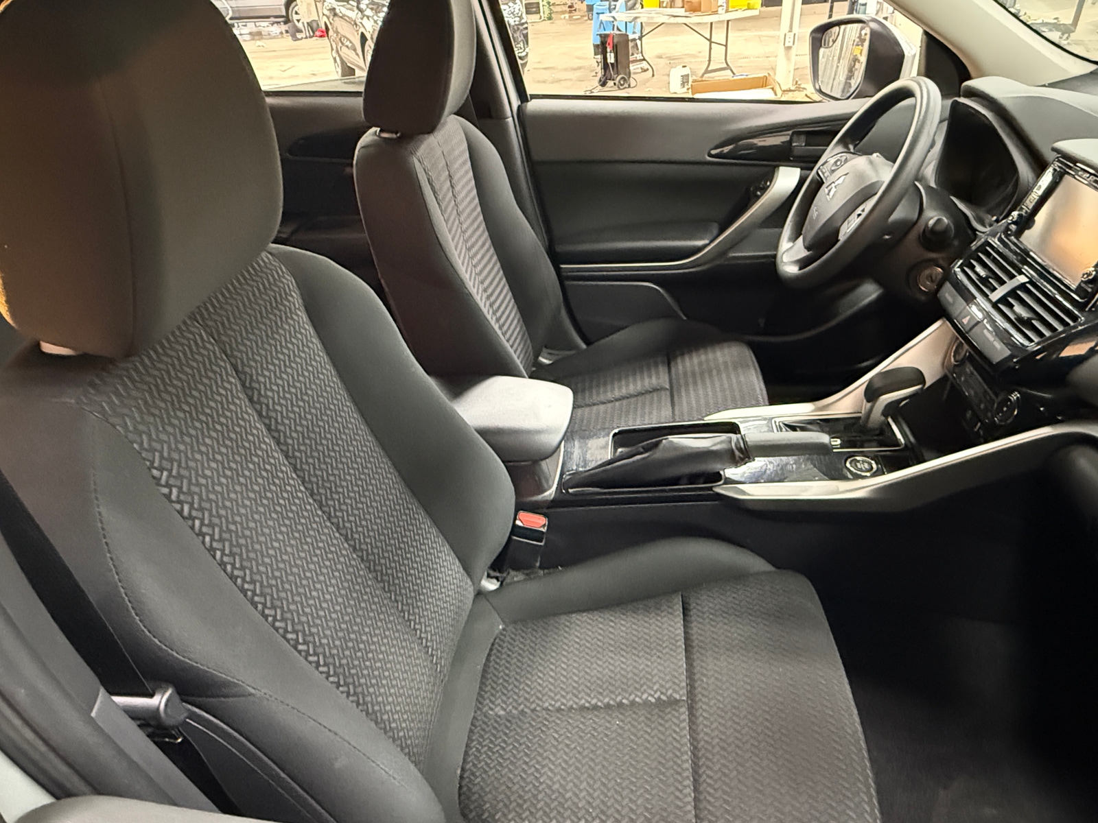 Thumbnail: 2023 Mitsubishi Eclipse Cross - 2