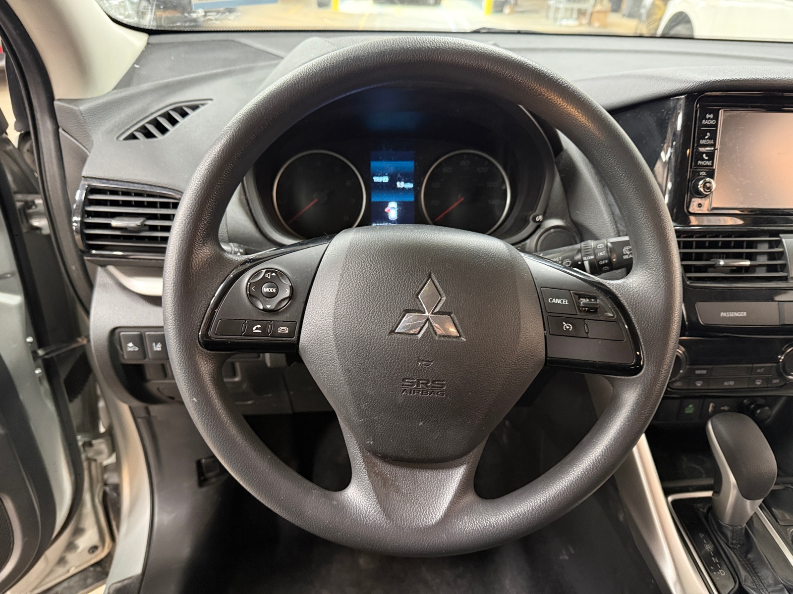 Thumbnail: 2023 Mitsubishi Eclipse Cross - 5