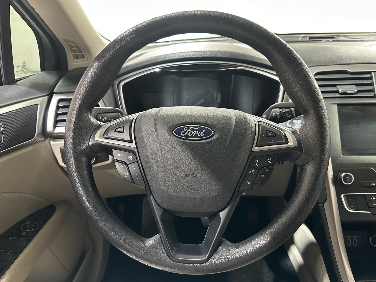 Thumbnail: 2020 Ford Fusion - 4