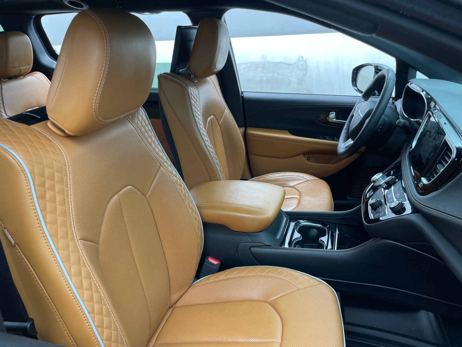 Thumbnail: 2023 Chrysler Pacifica - 2