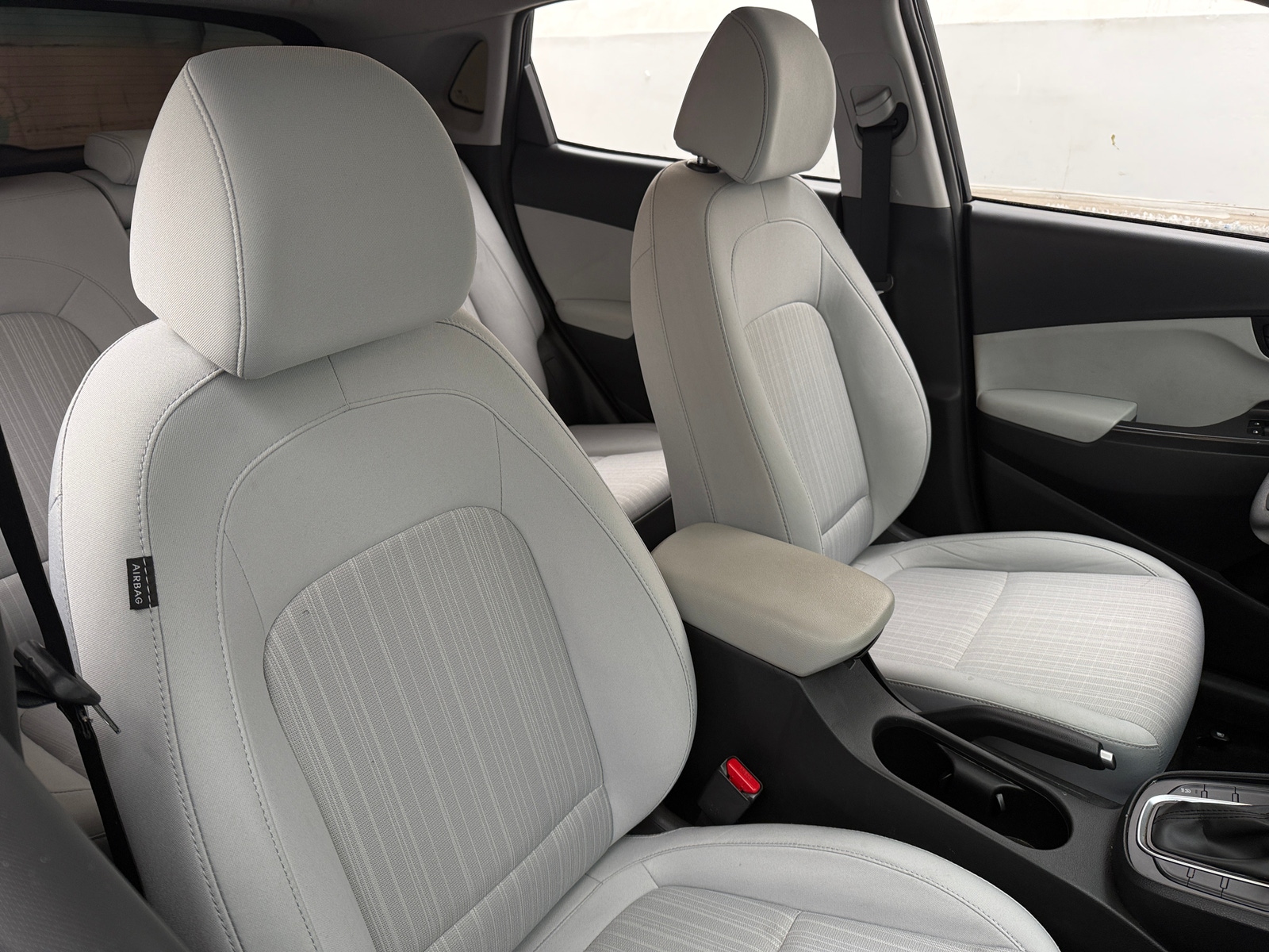 Thumbnail: 2022 Hyundai Kona - 2